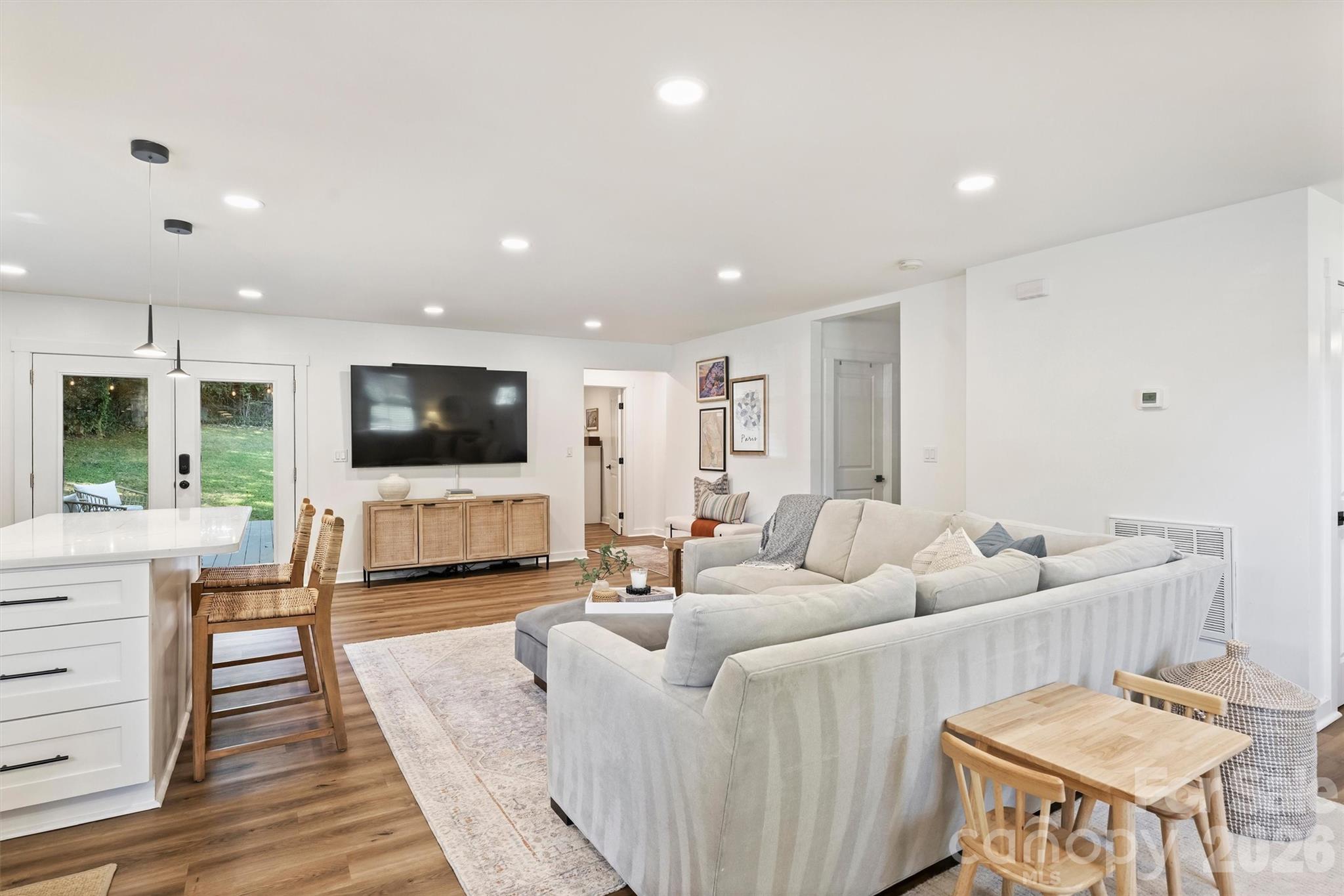 614 Cooper Drive