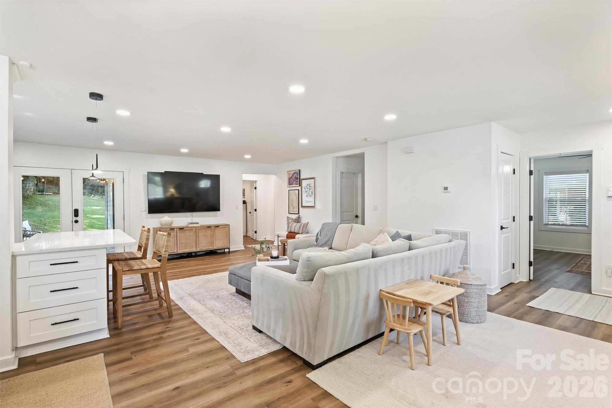 614 Cooper Drive