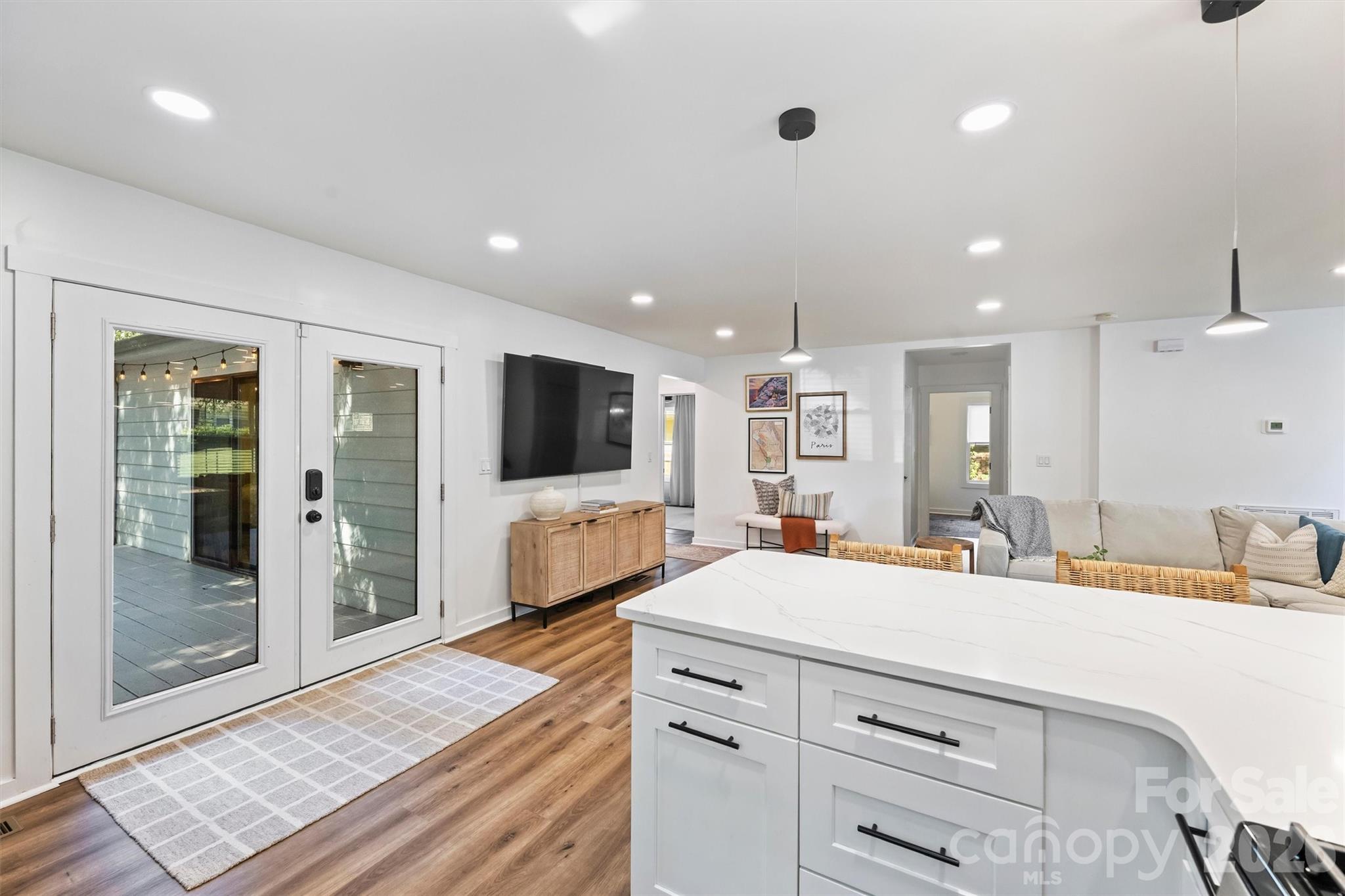 614 Cooper Drive