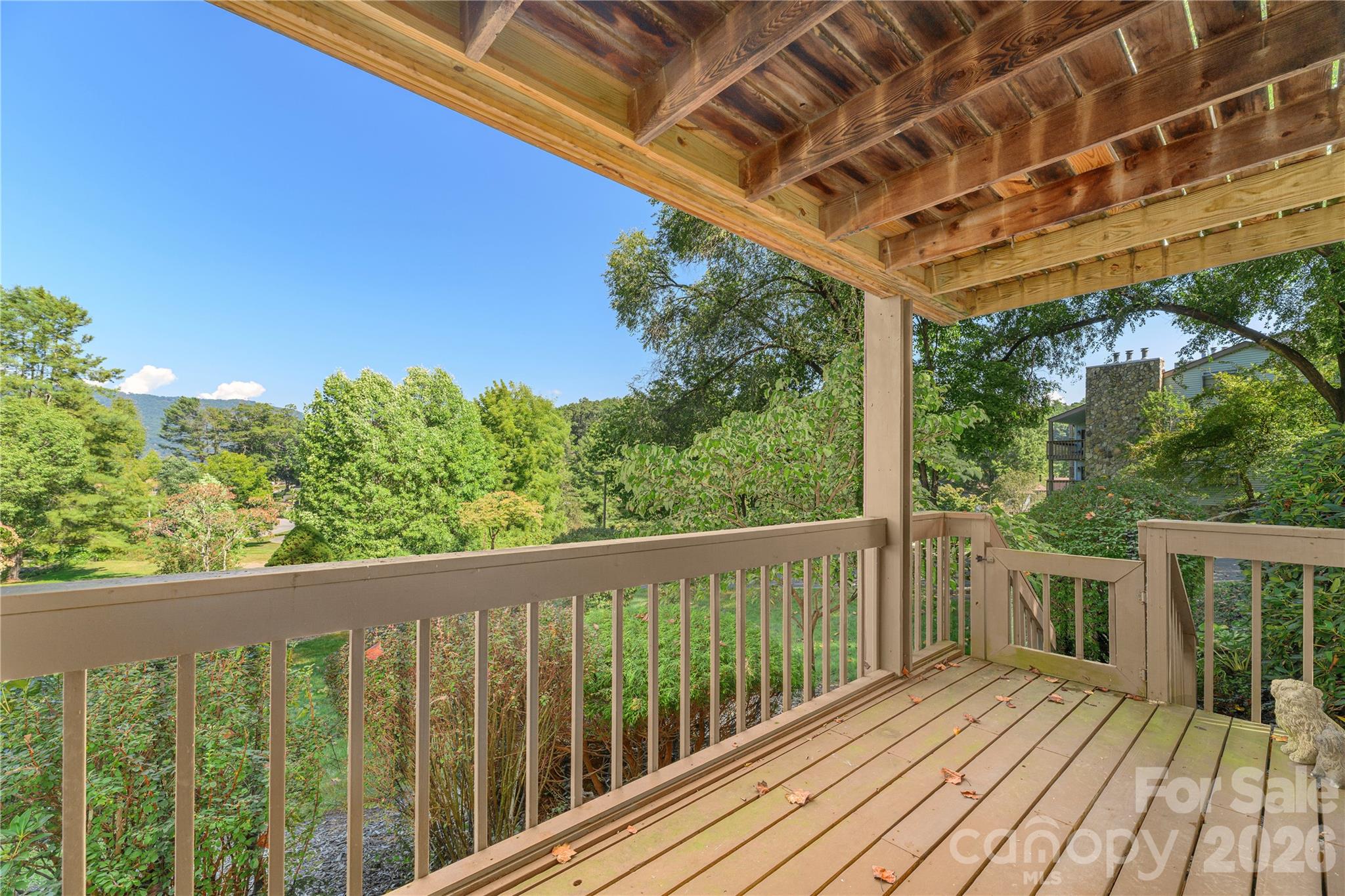 87 Willow Road Unit: A-6