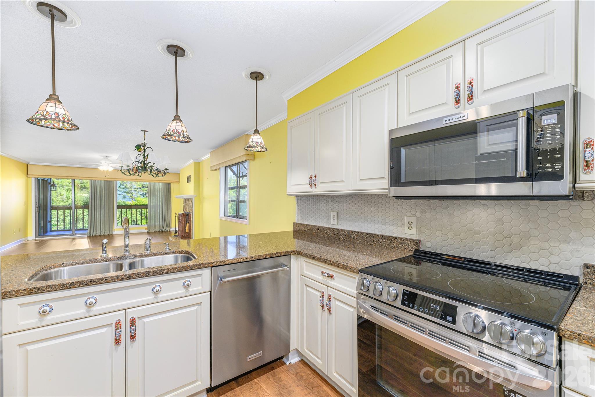 87 Willow Road Unit: A-6