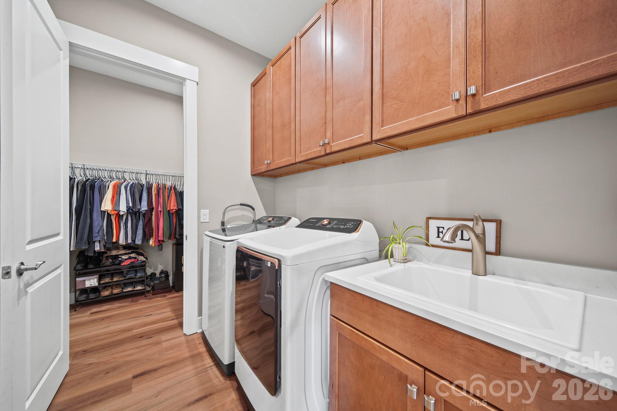 4007 Brush Creek