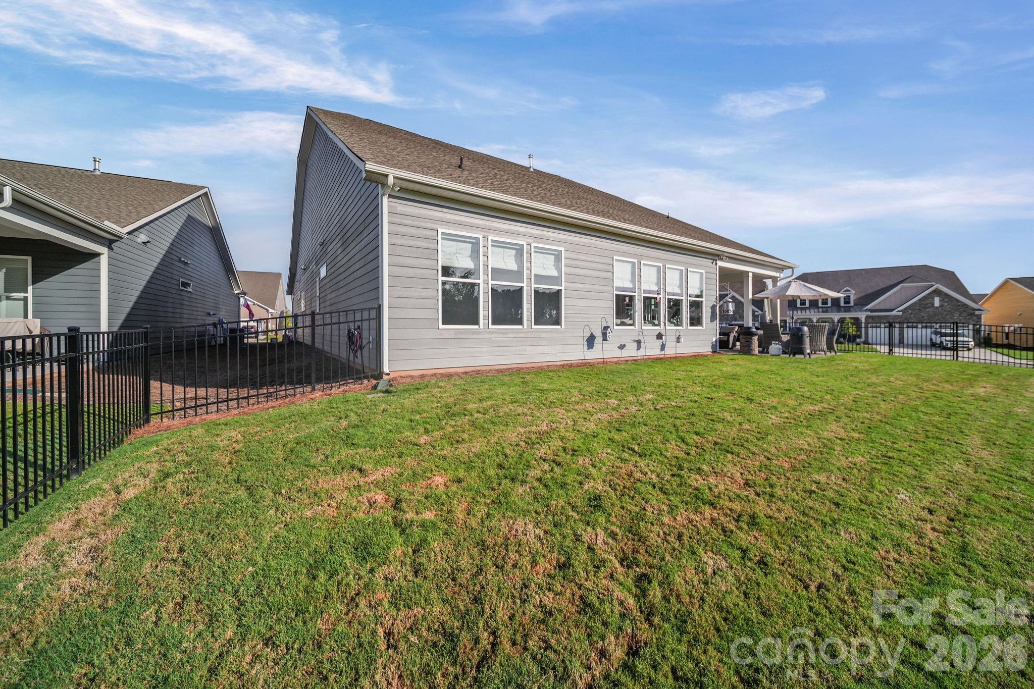 4007 Brush Creek