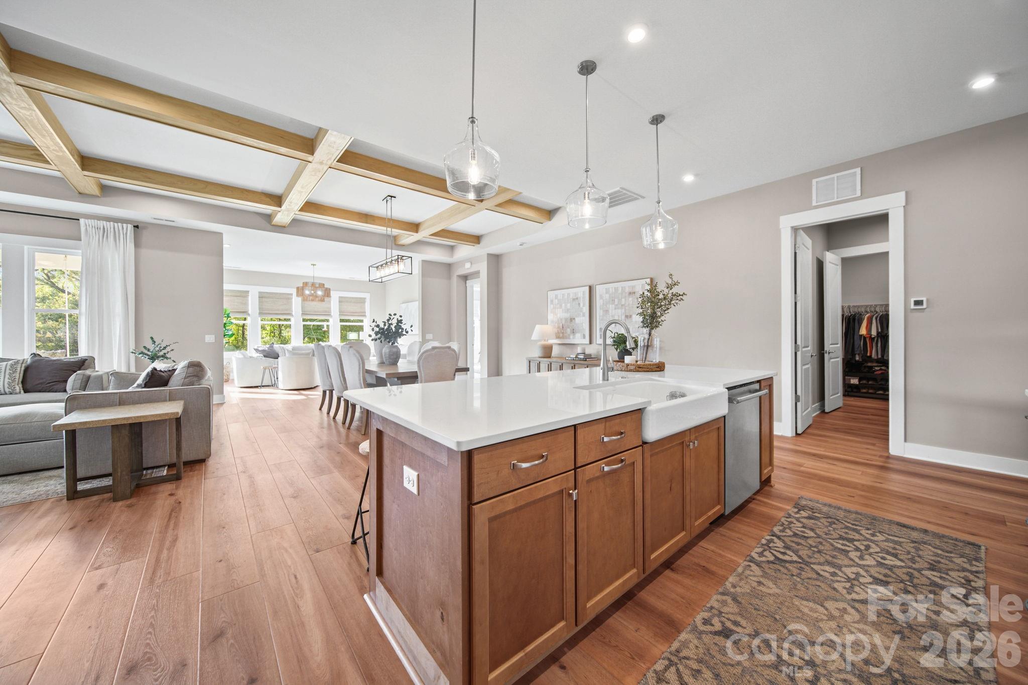 4007 Brush Creek