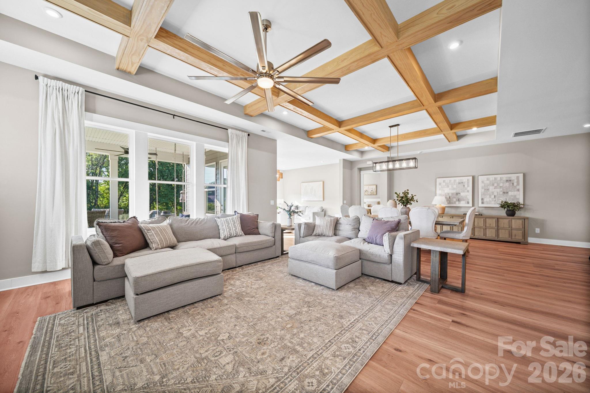 4007 Brush Creek