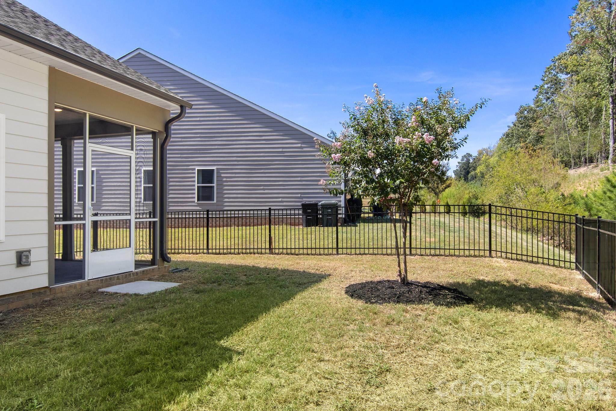 936 Scotch Meadows Loop