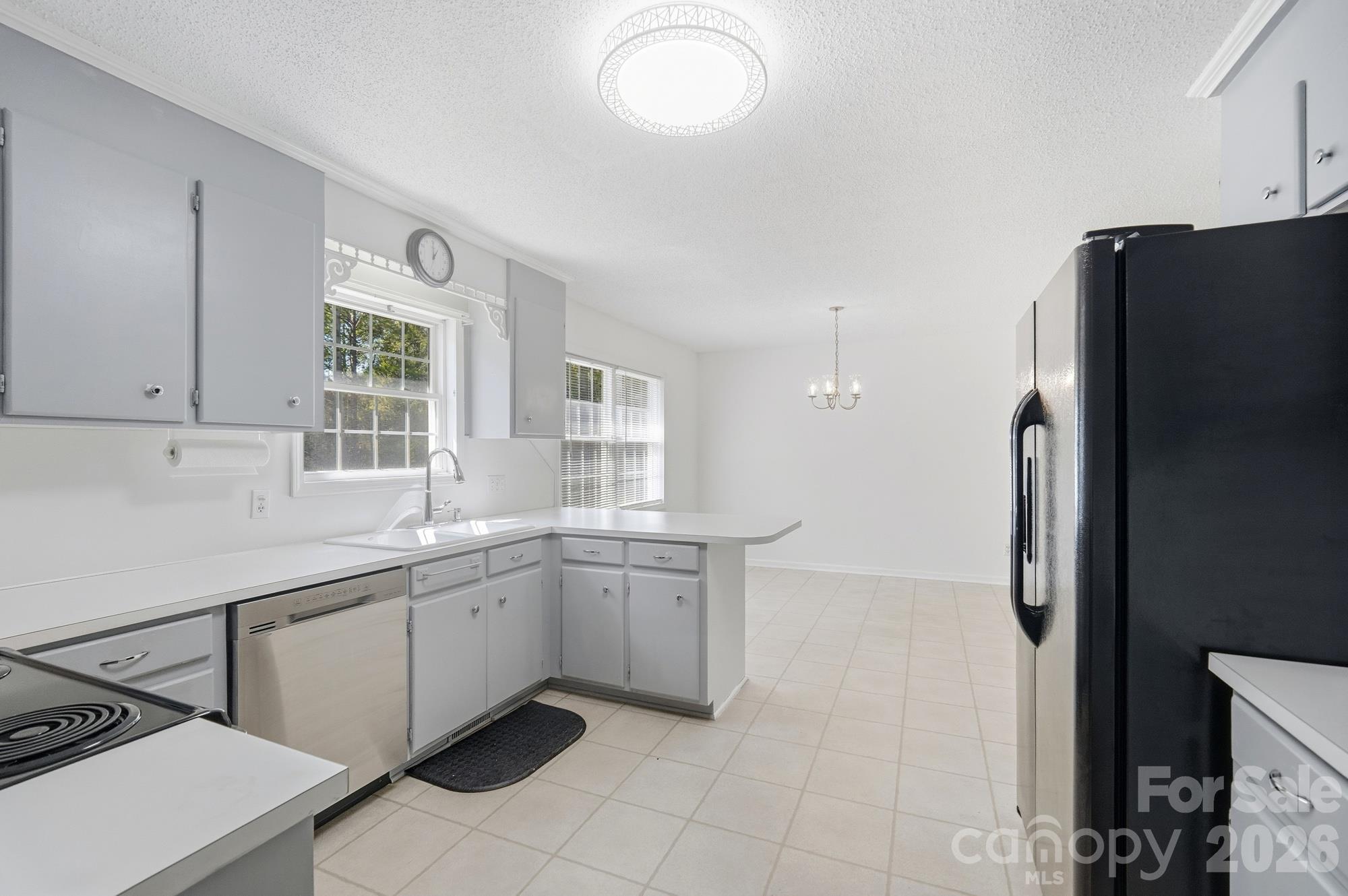 1037 Cross Creek Drive