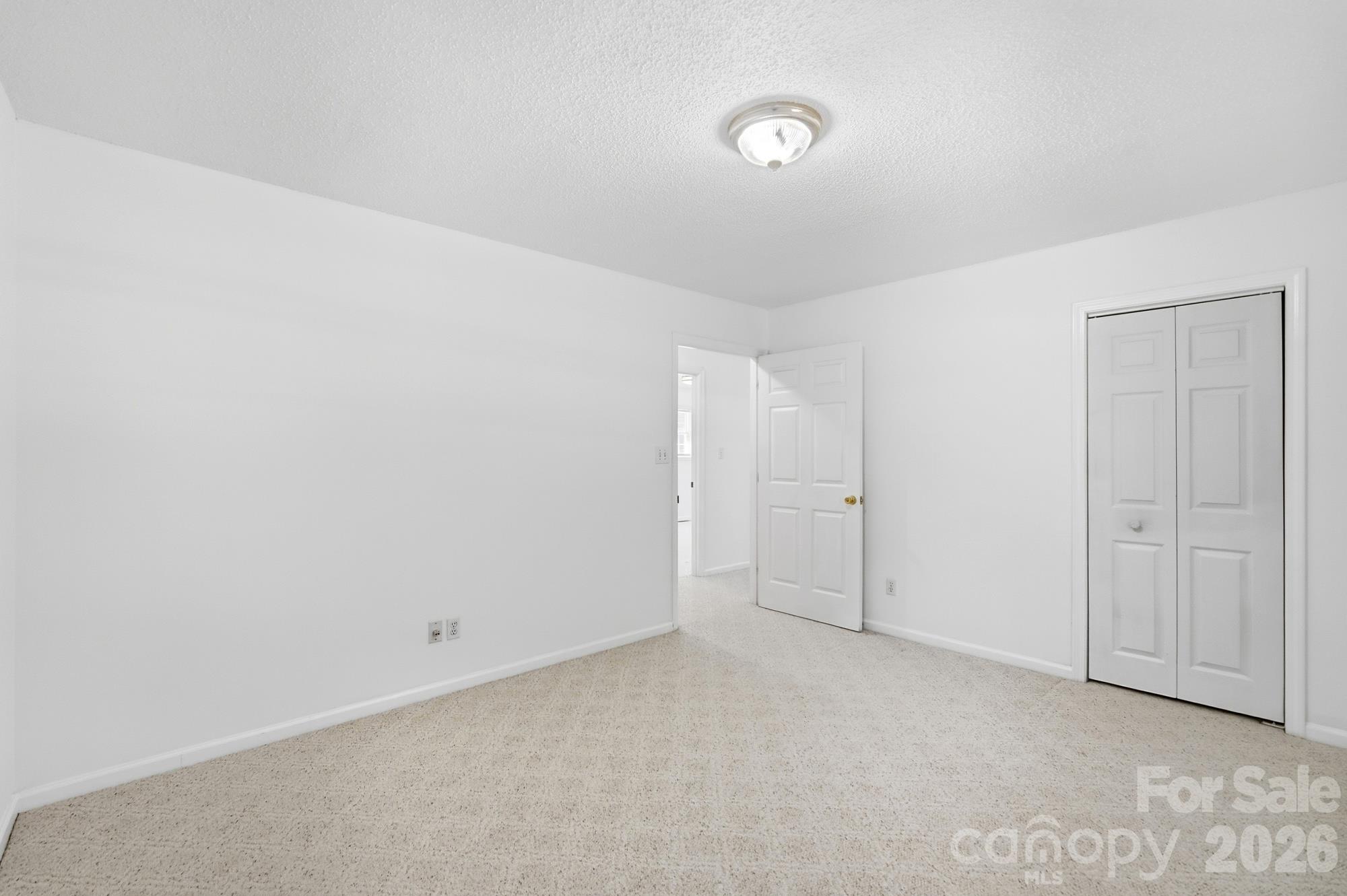 1037 Cross Creek Drive
