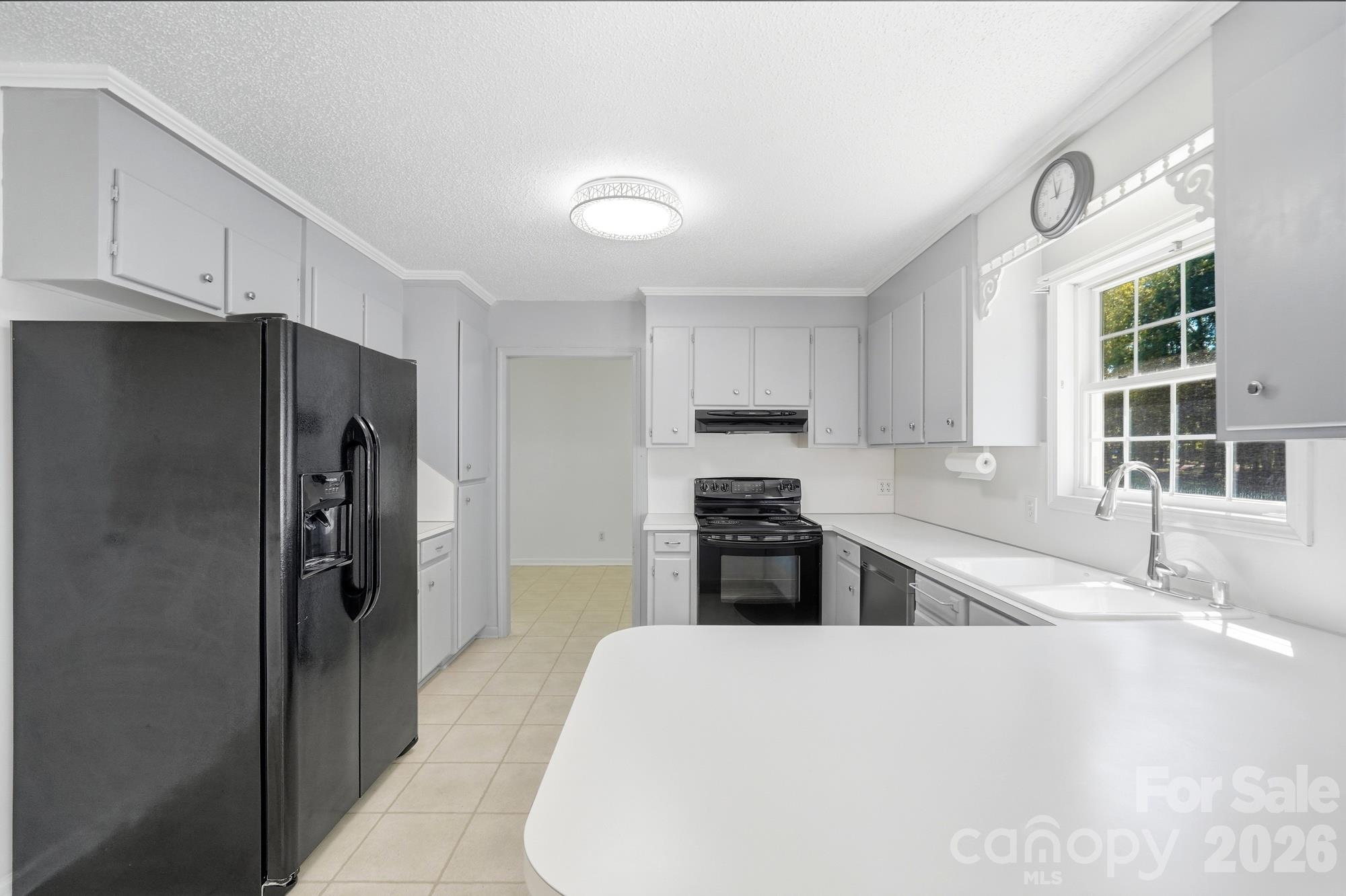 1037 Cross Creek Drive