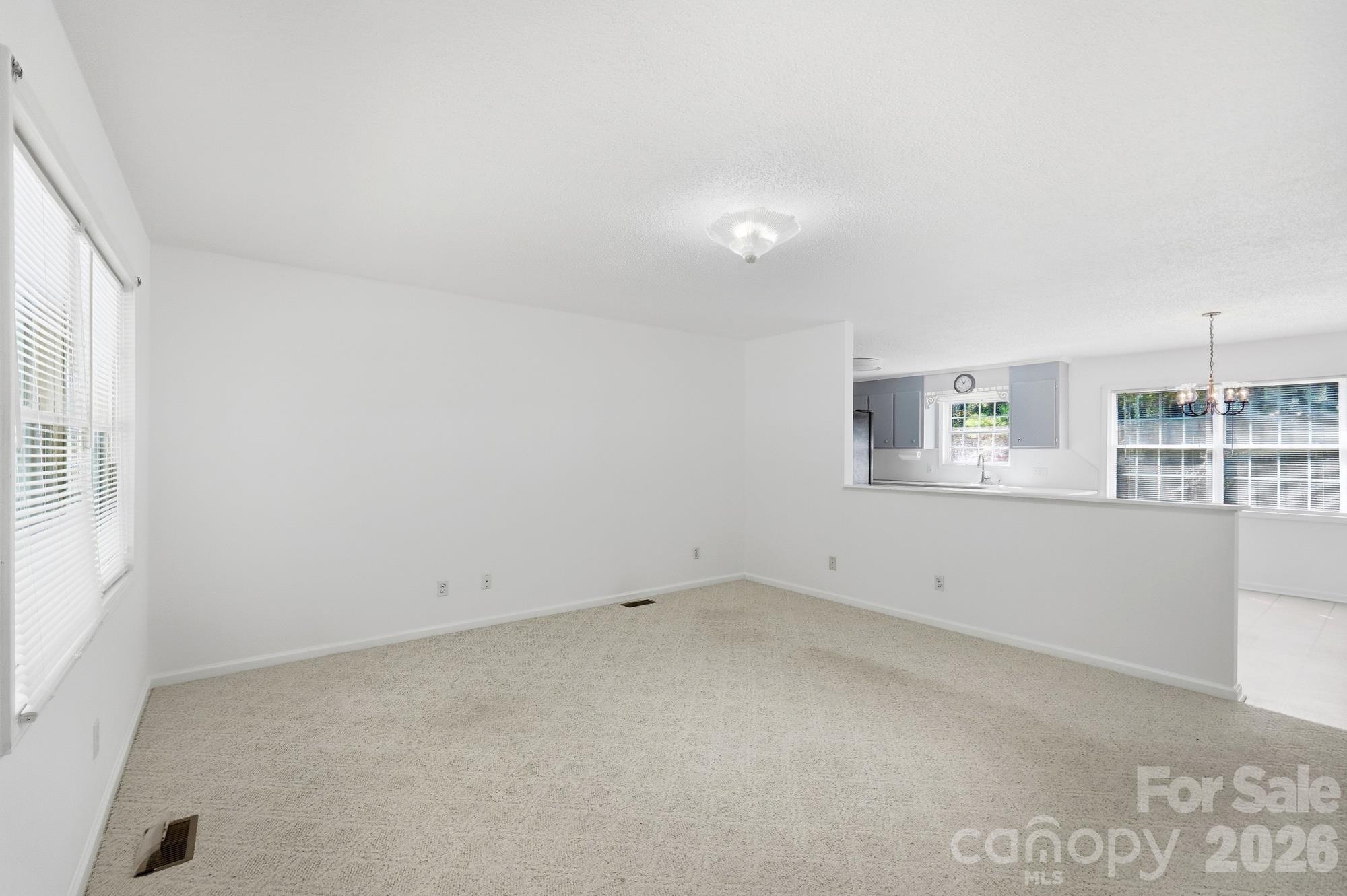 1037 Cross Creek Drive