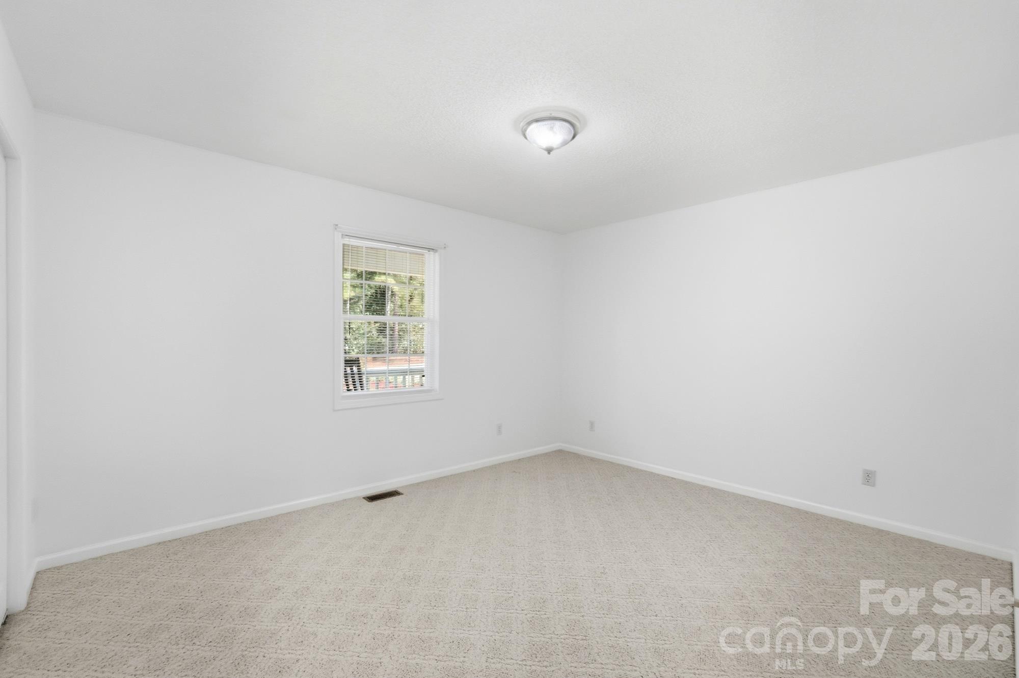 1037 Cross Creek Drive