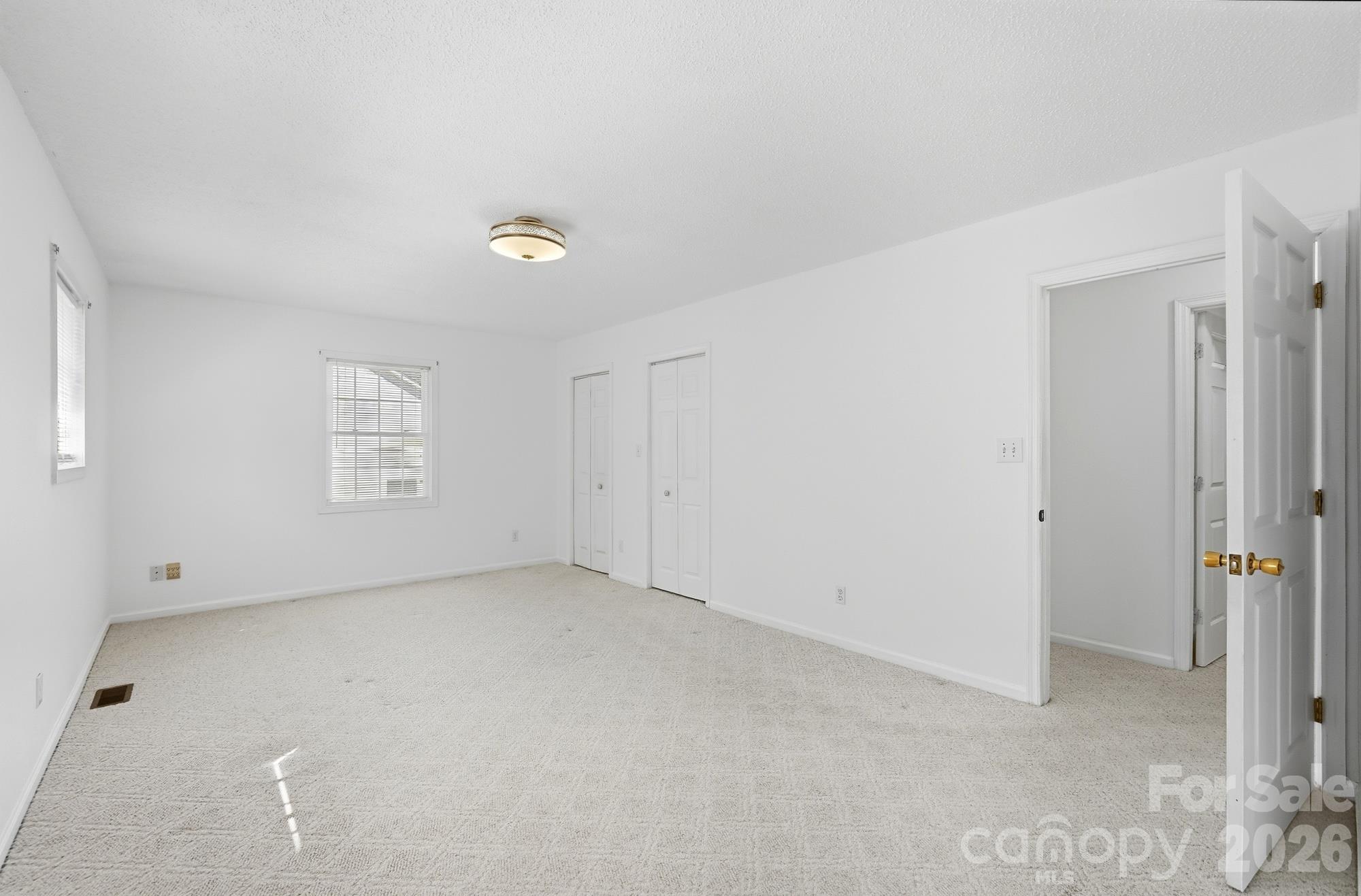 1037 Cross Creek Drive