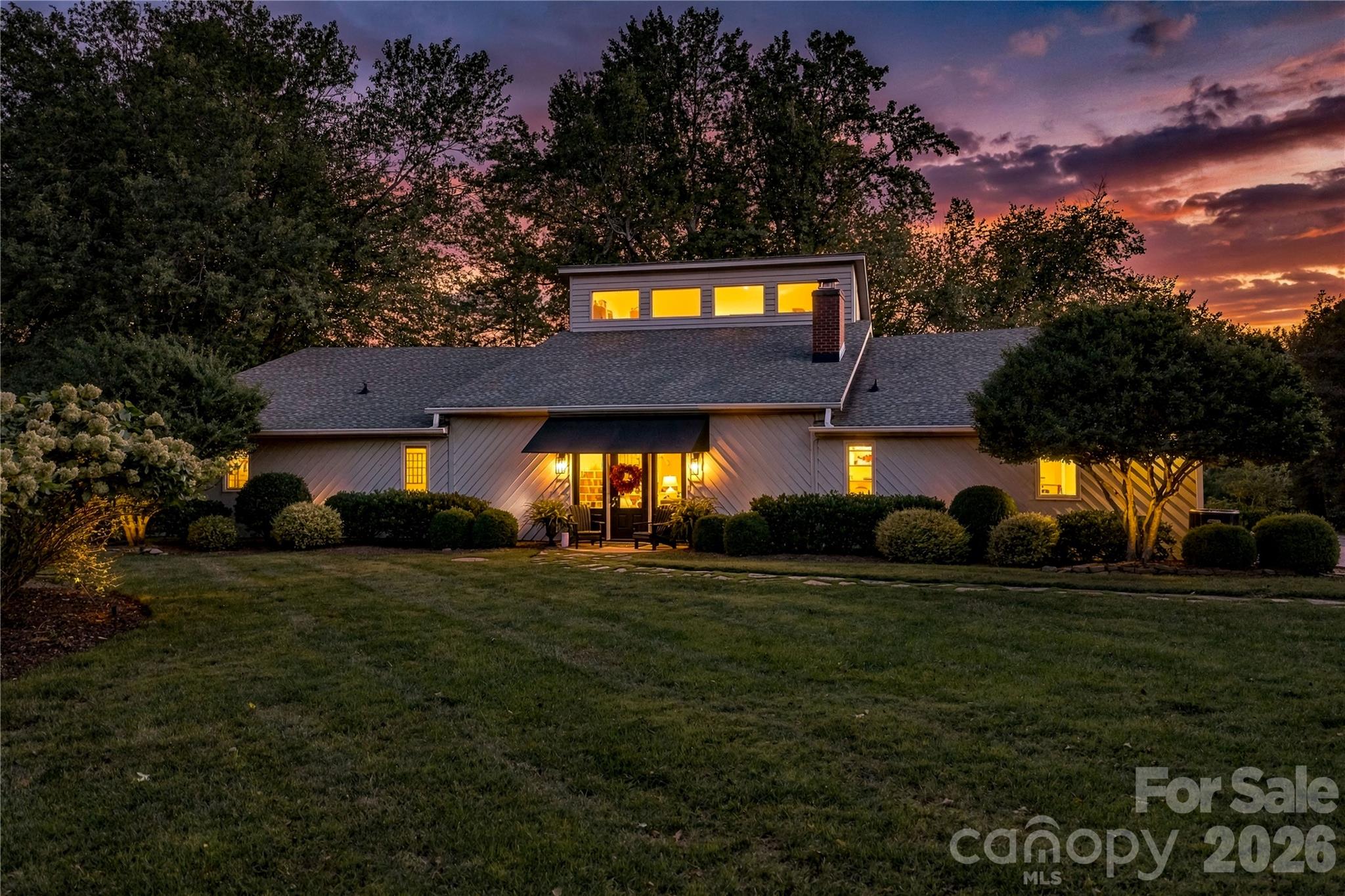 8172 Malibu Pointe Lane