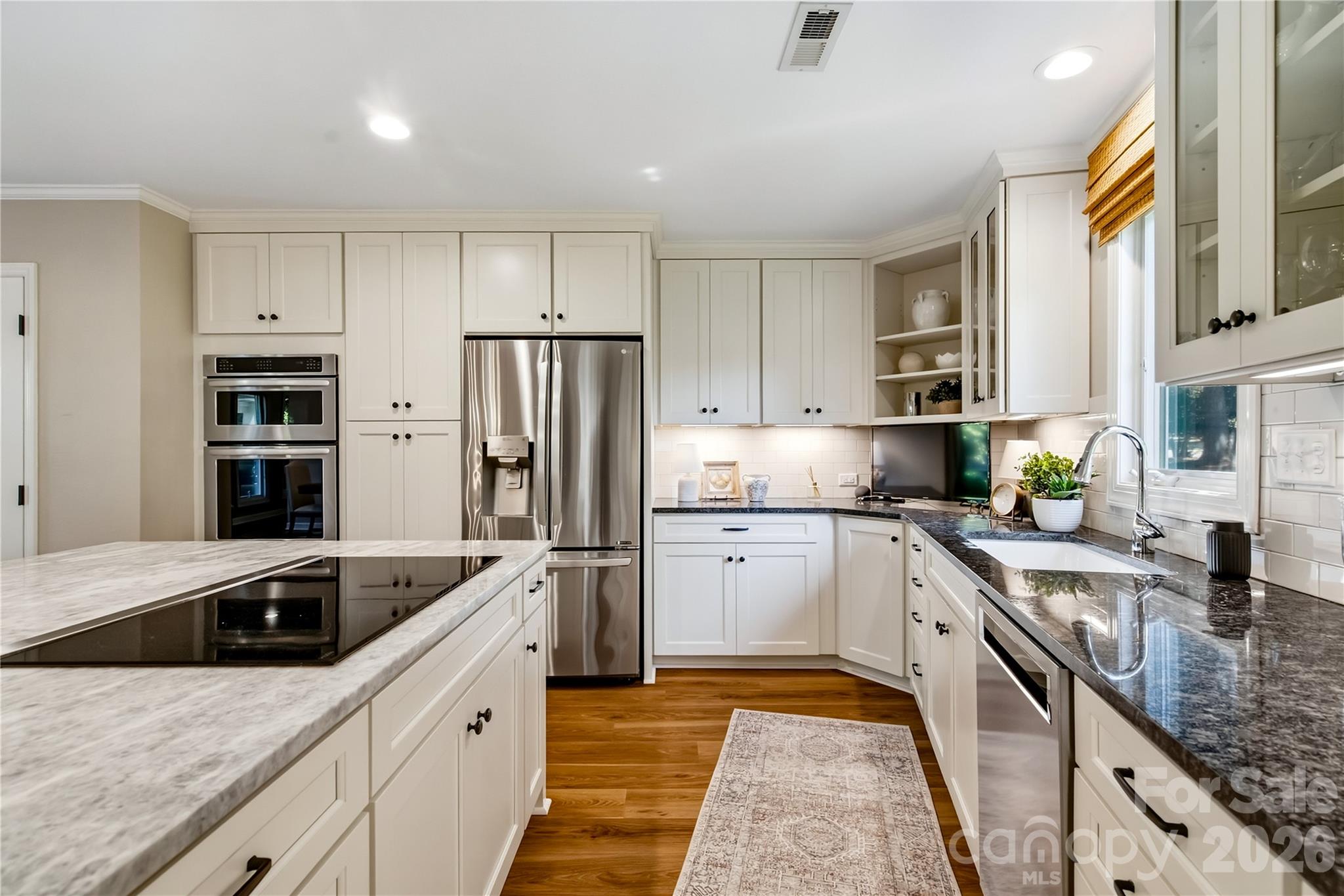 8172 Malibu Pointe Lane