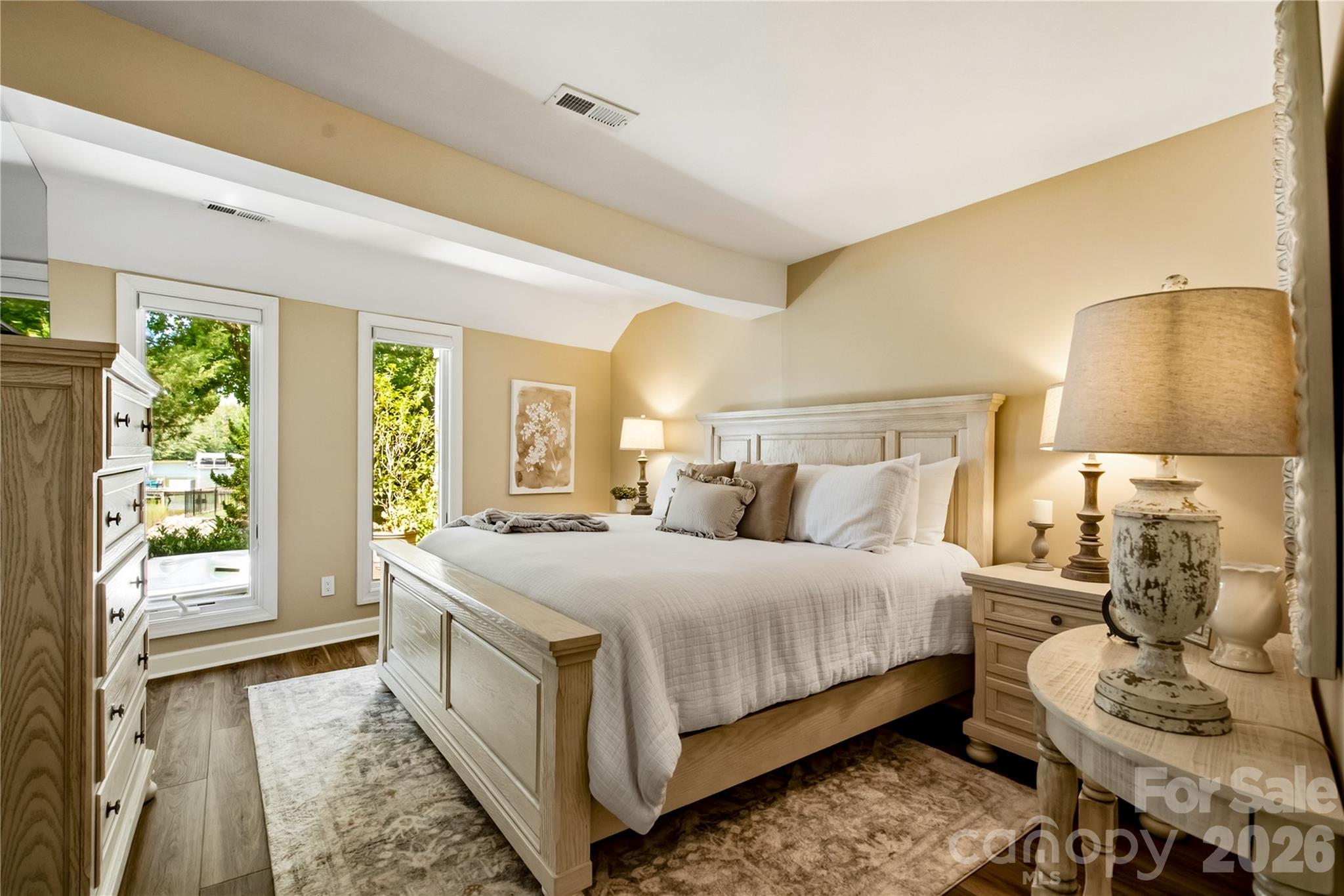 8172 Malibu Pointe Lane