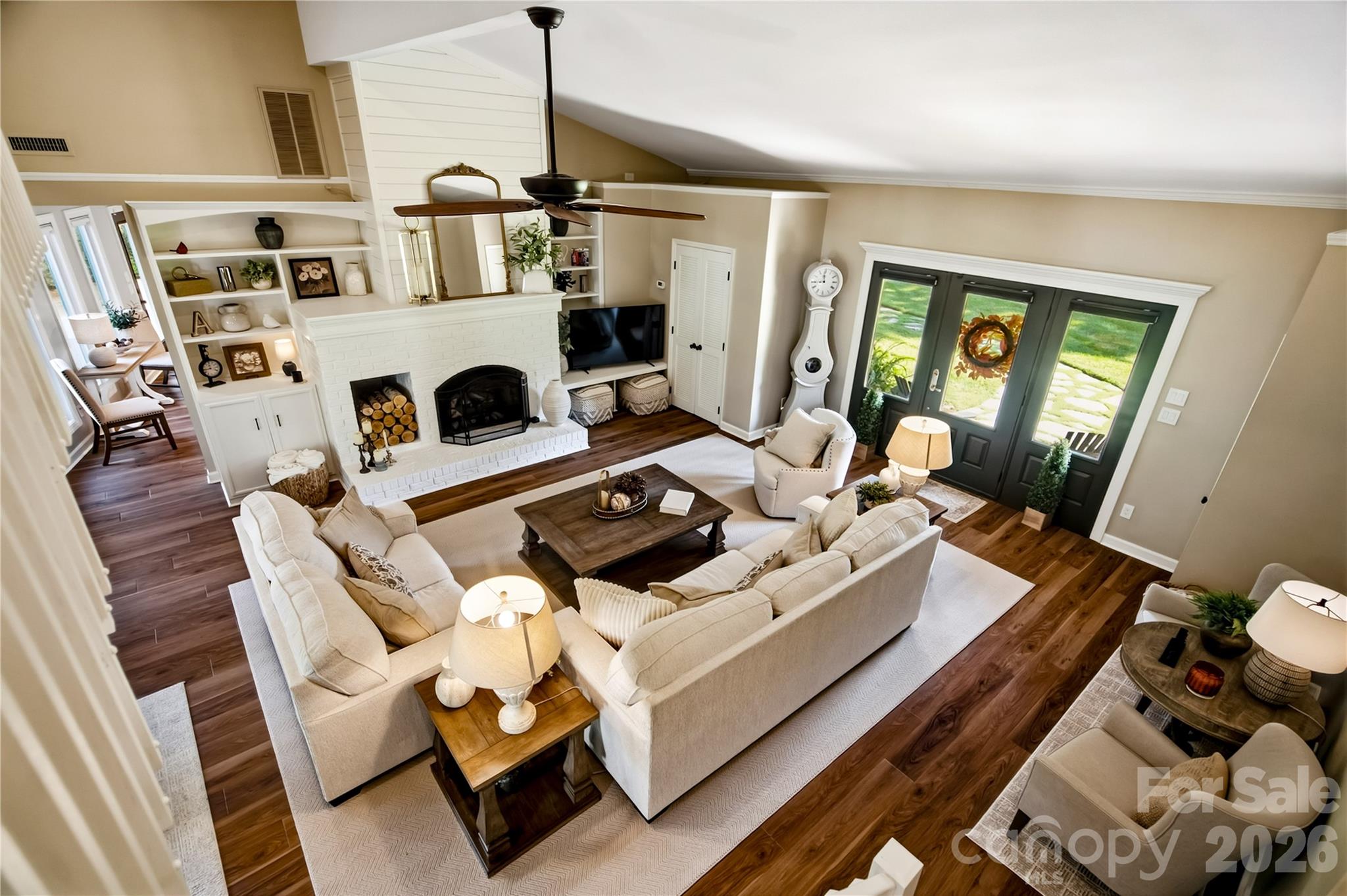 8172 Malibu Pointe Lane