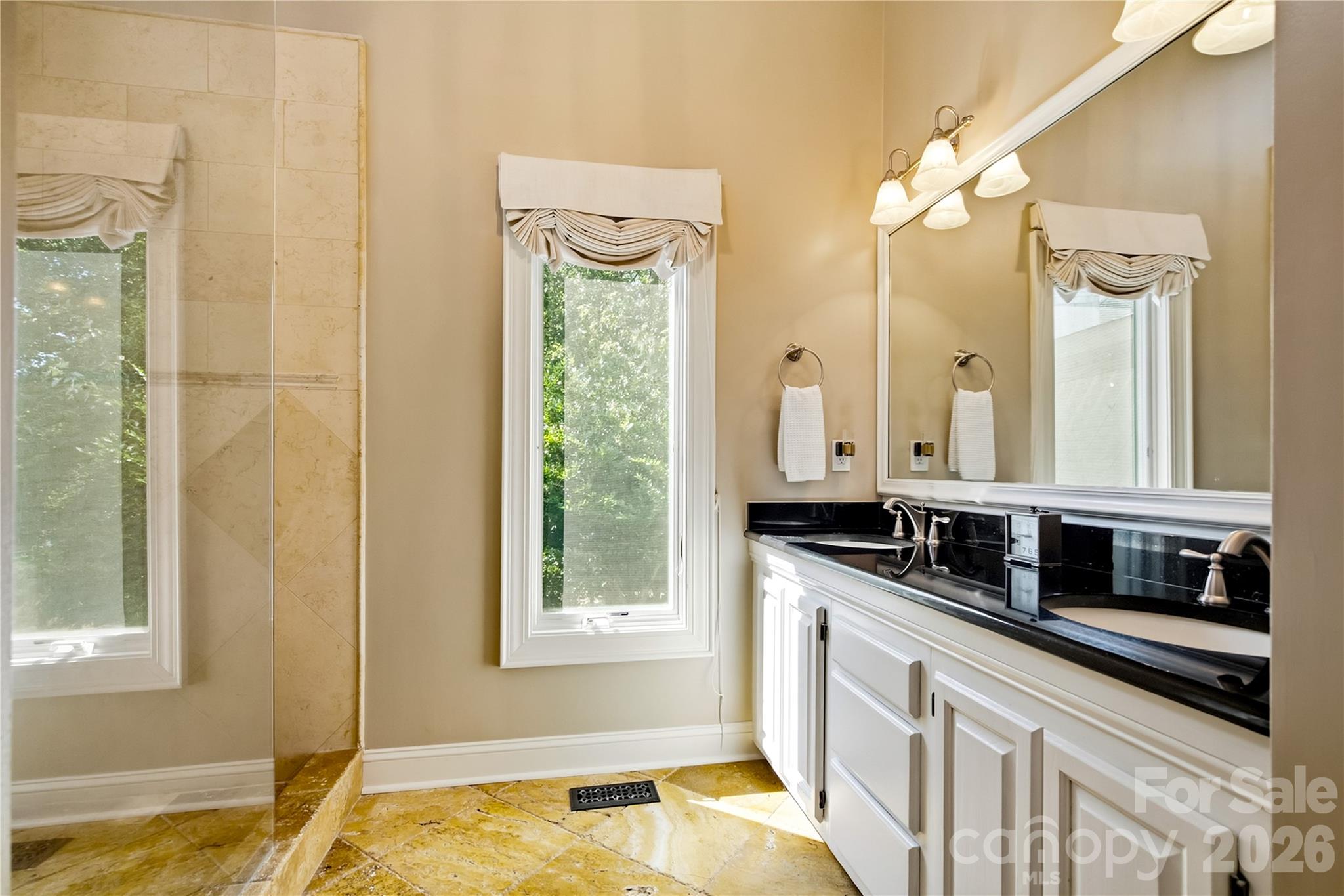 8172 Malibu Pointe Lane