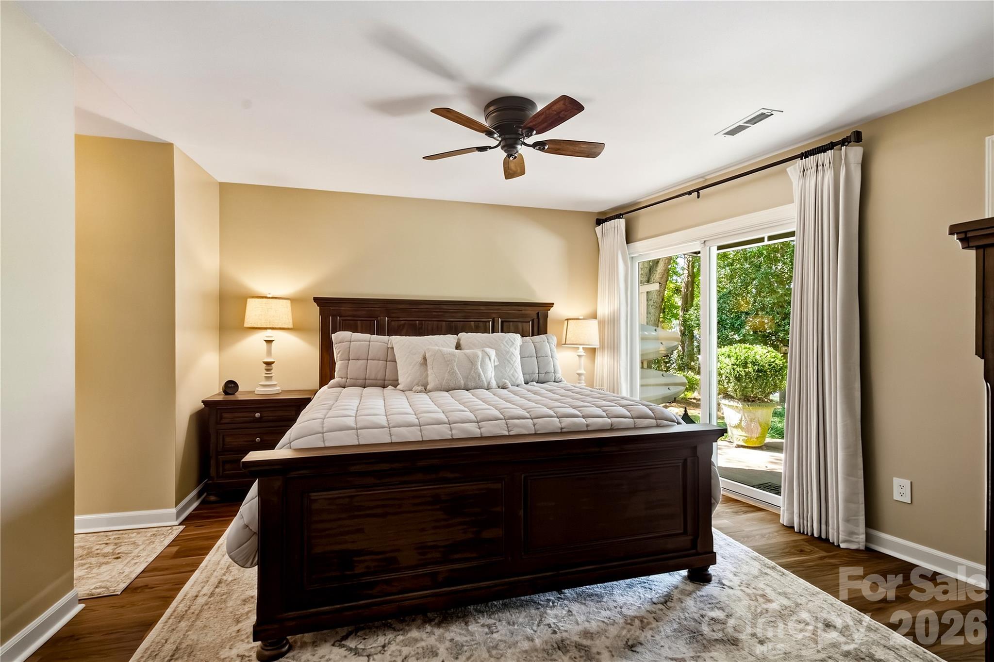 8172 Malibu Pointe Lane