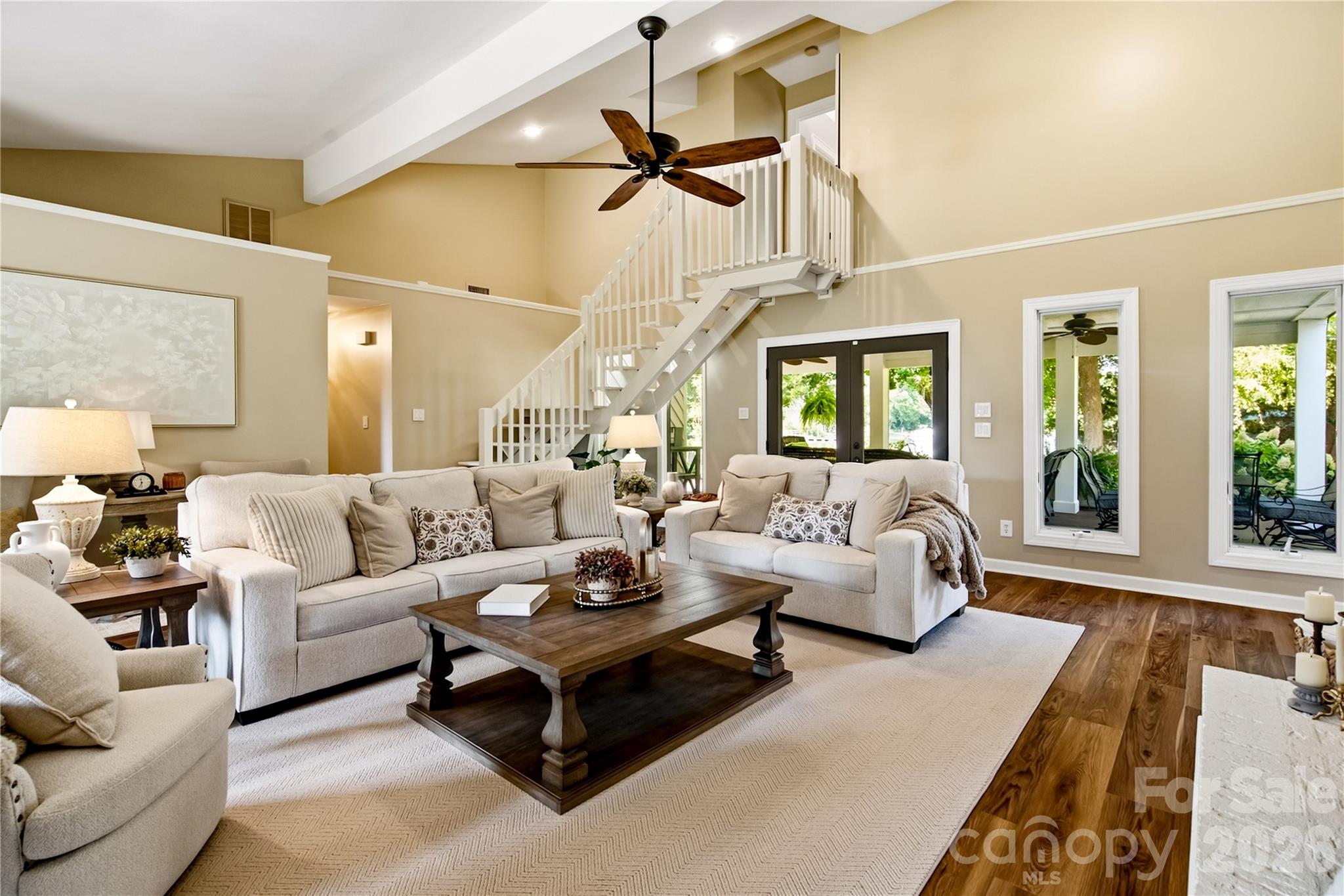 8172 Malibu Pointe Lane