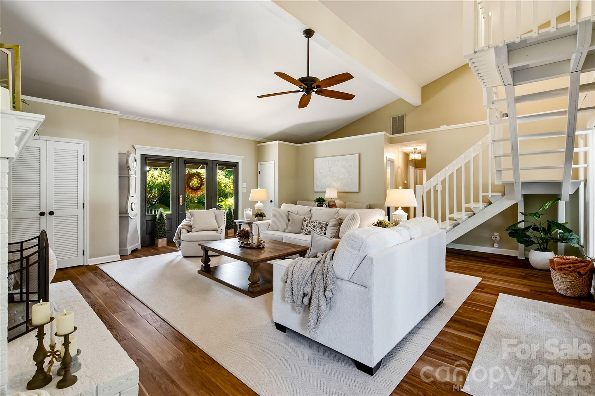 8172 Malibu Pointe Lane