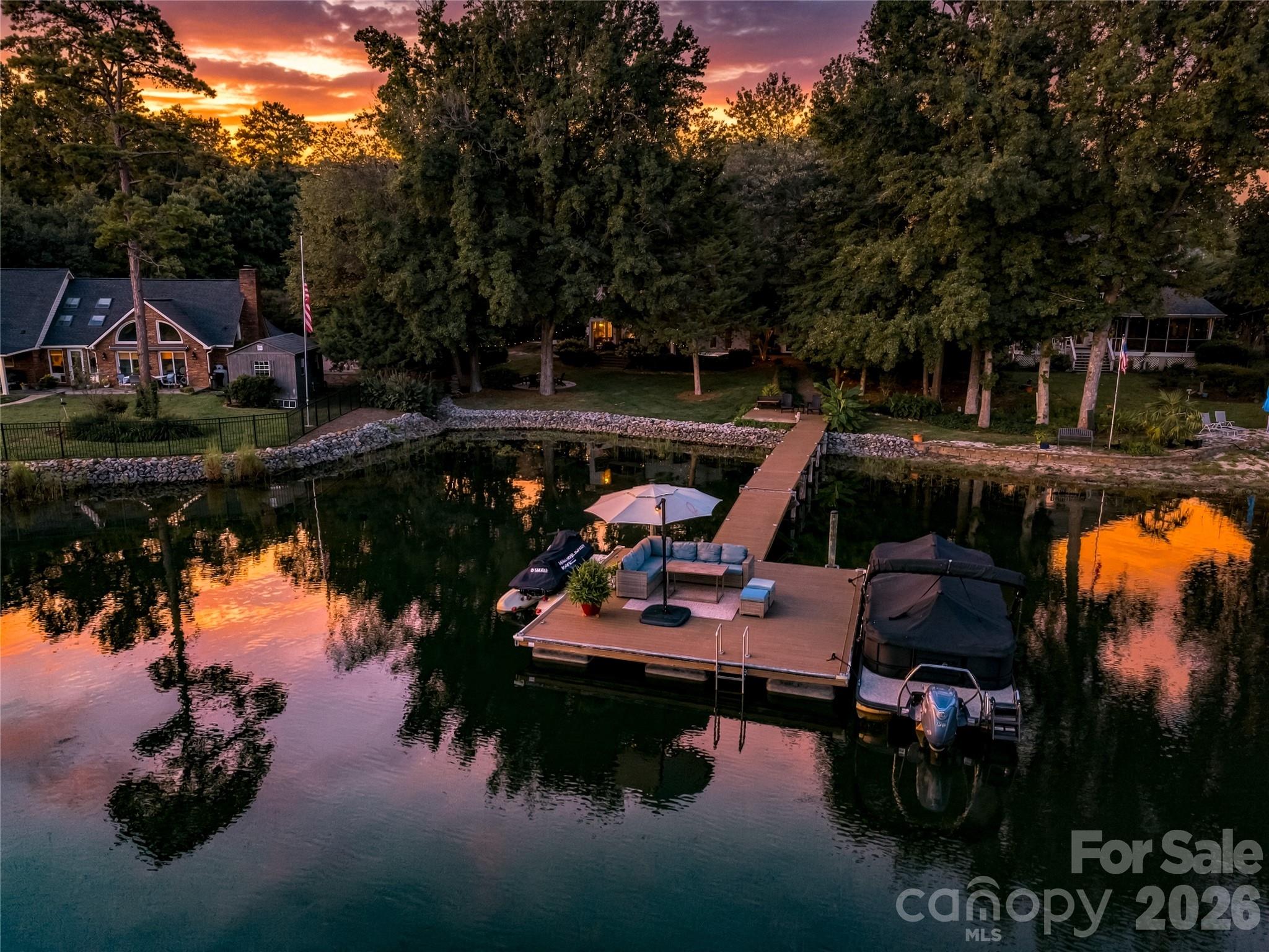 8172 Malibu Pointe Lane