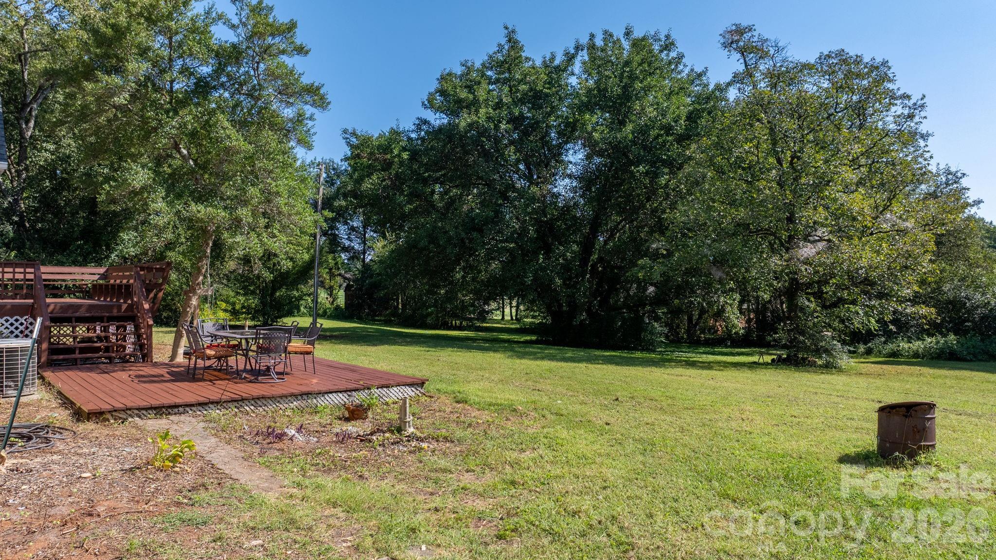 2036 Picnic Drive
