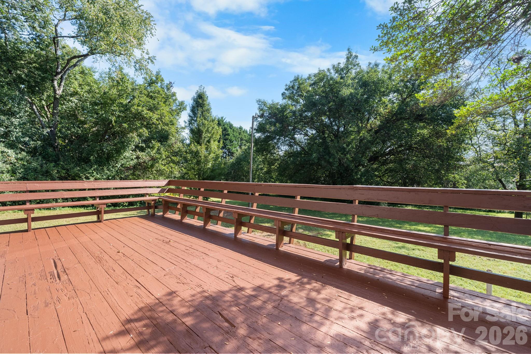 2036 Picnic Drive