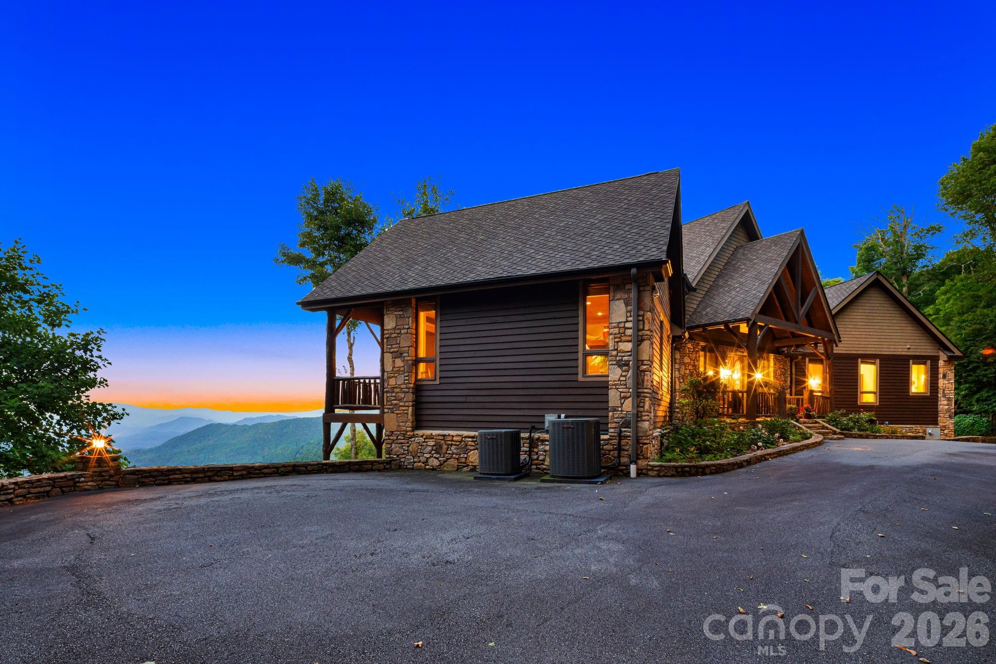 640 Overlook Drive