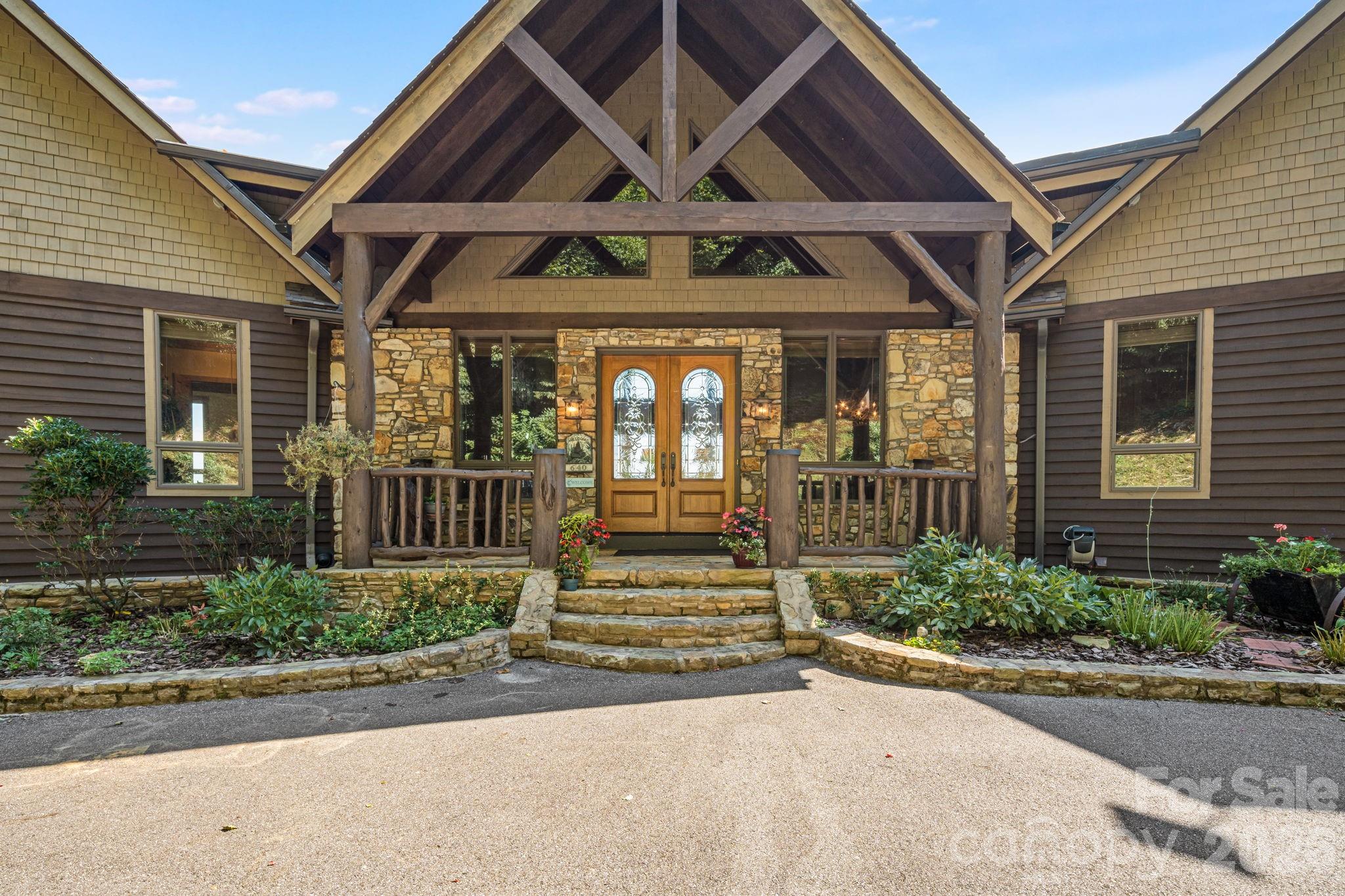 640 Overlook Drive
