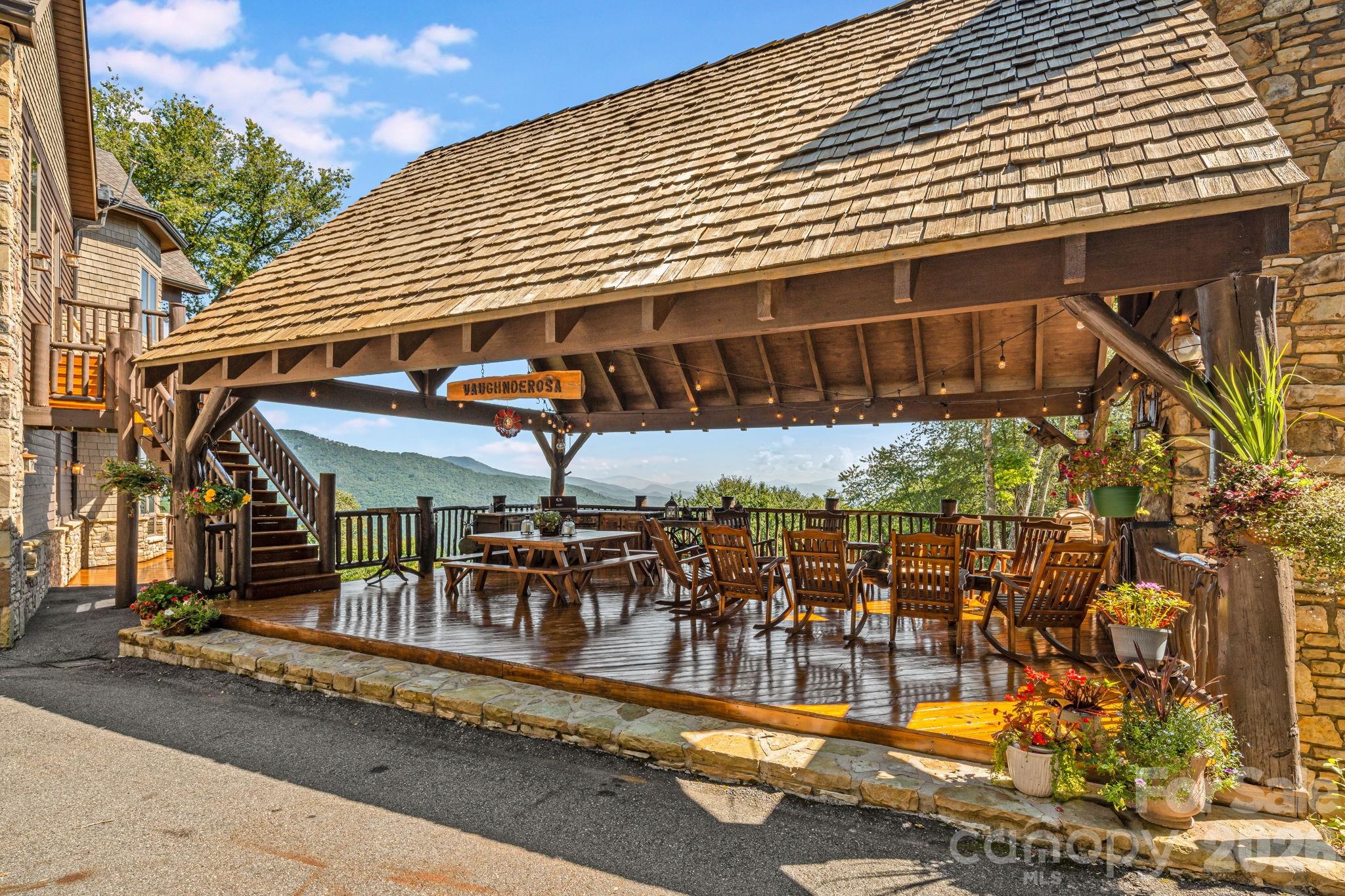 640 Overlook Drive