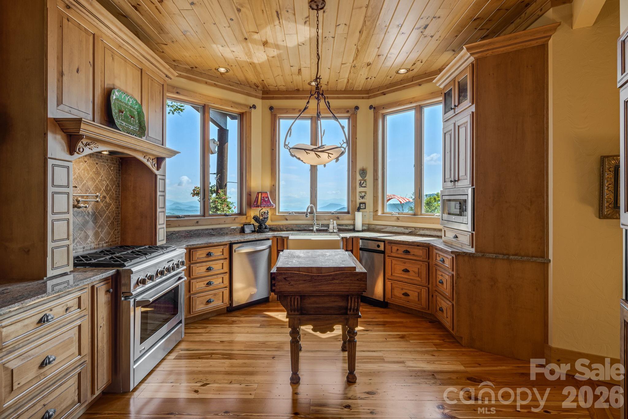 640 Overlook Drive