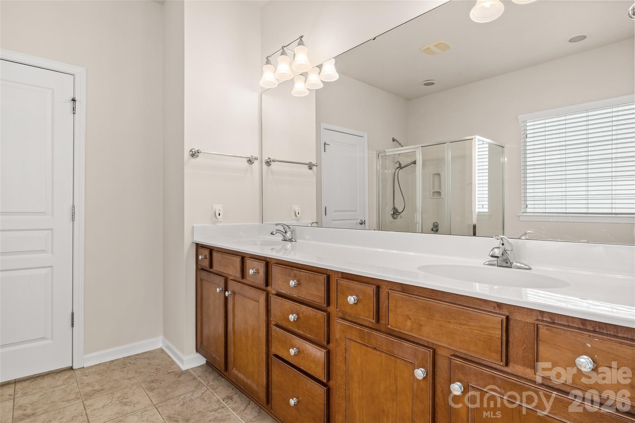 56119 Finches Court