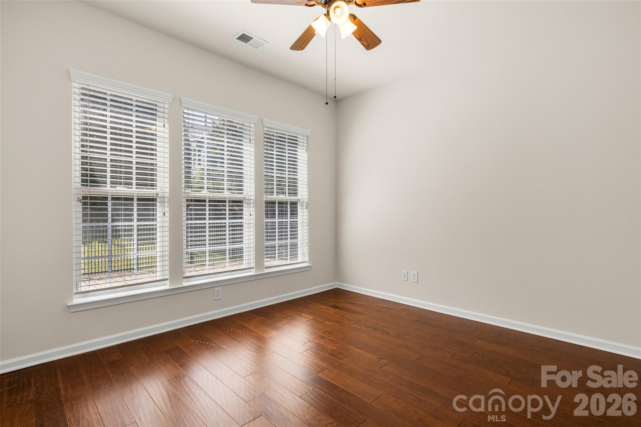 56119 Finches Court