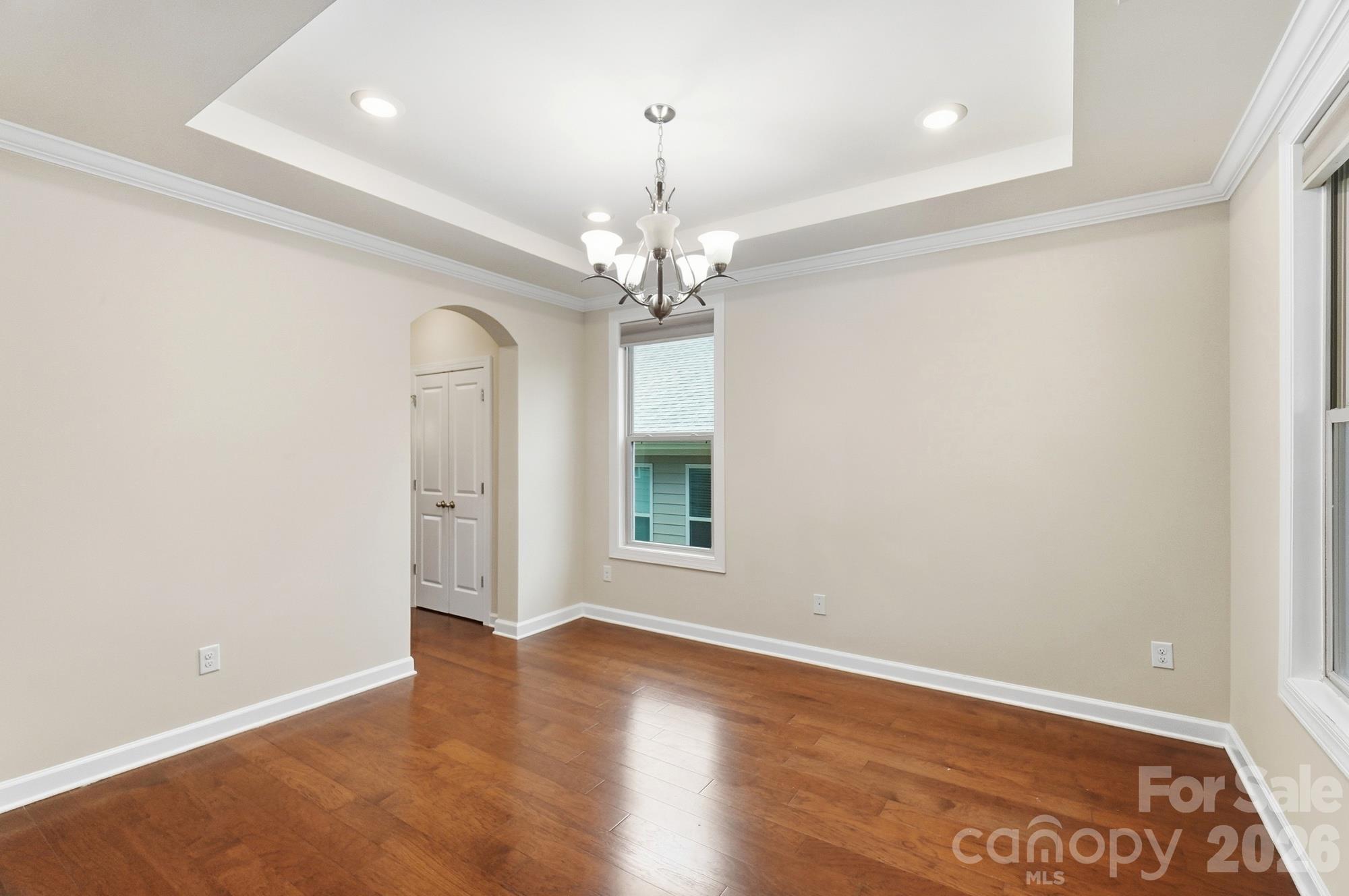 6051 Drave Lane