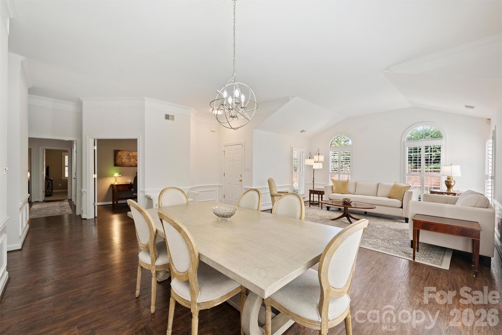 7035 Walton Heath Lane