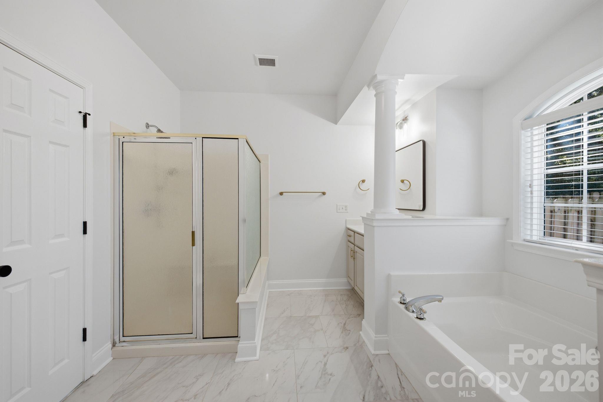 11646 Red Falcon Court