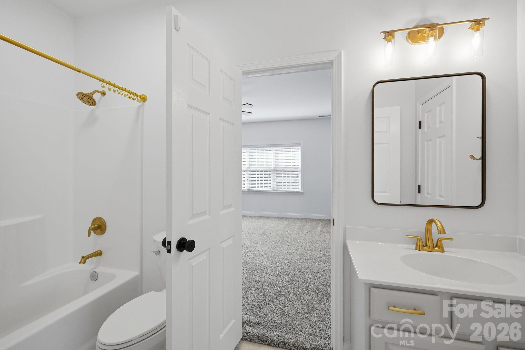 11646 Red Falcon Court