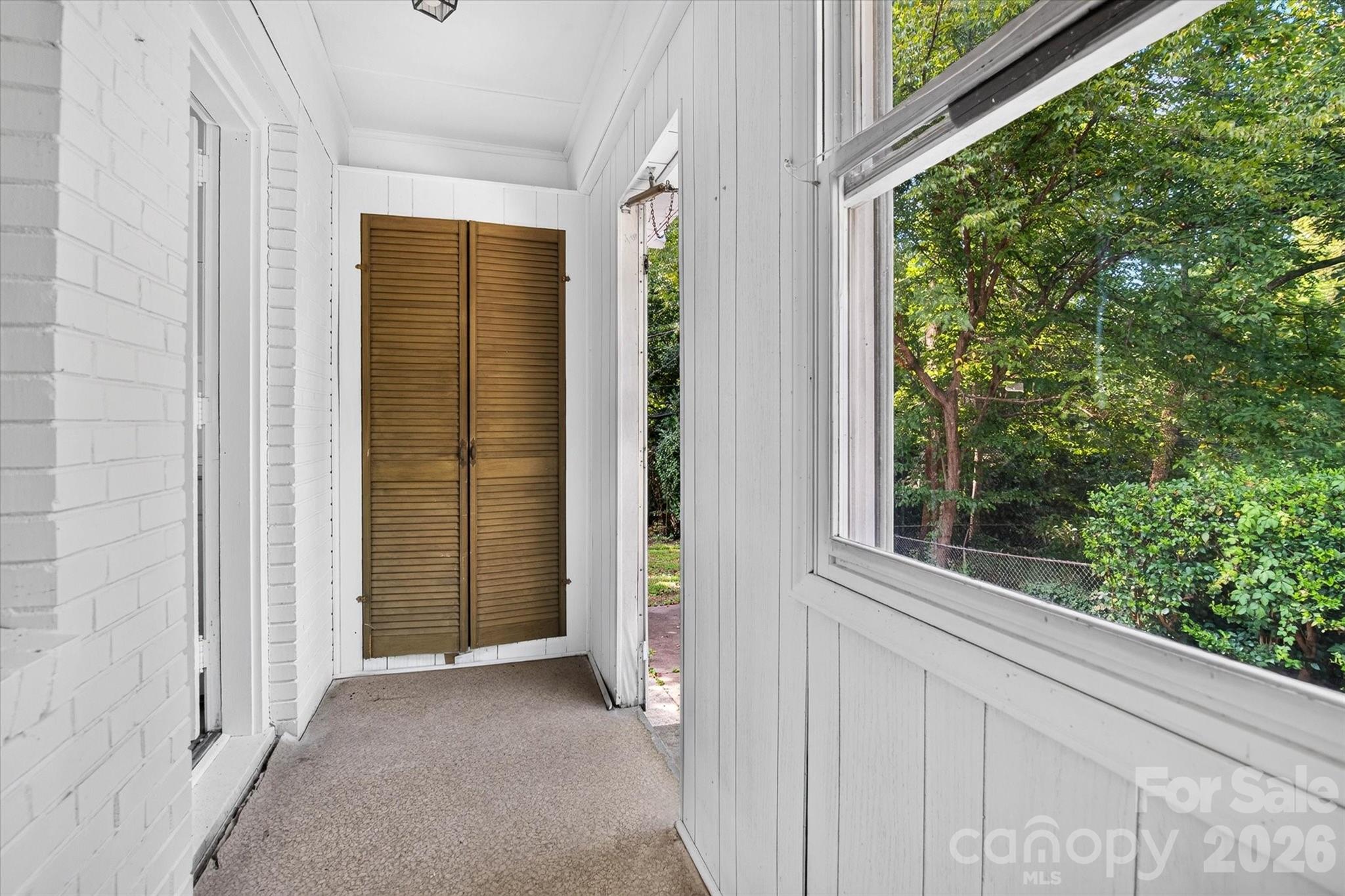 3353 Eastwood Drive