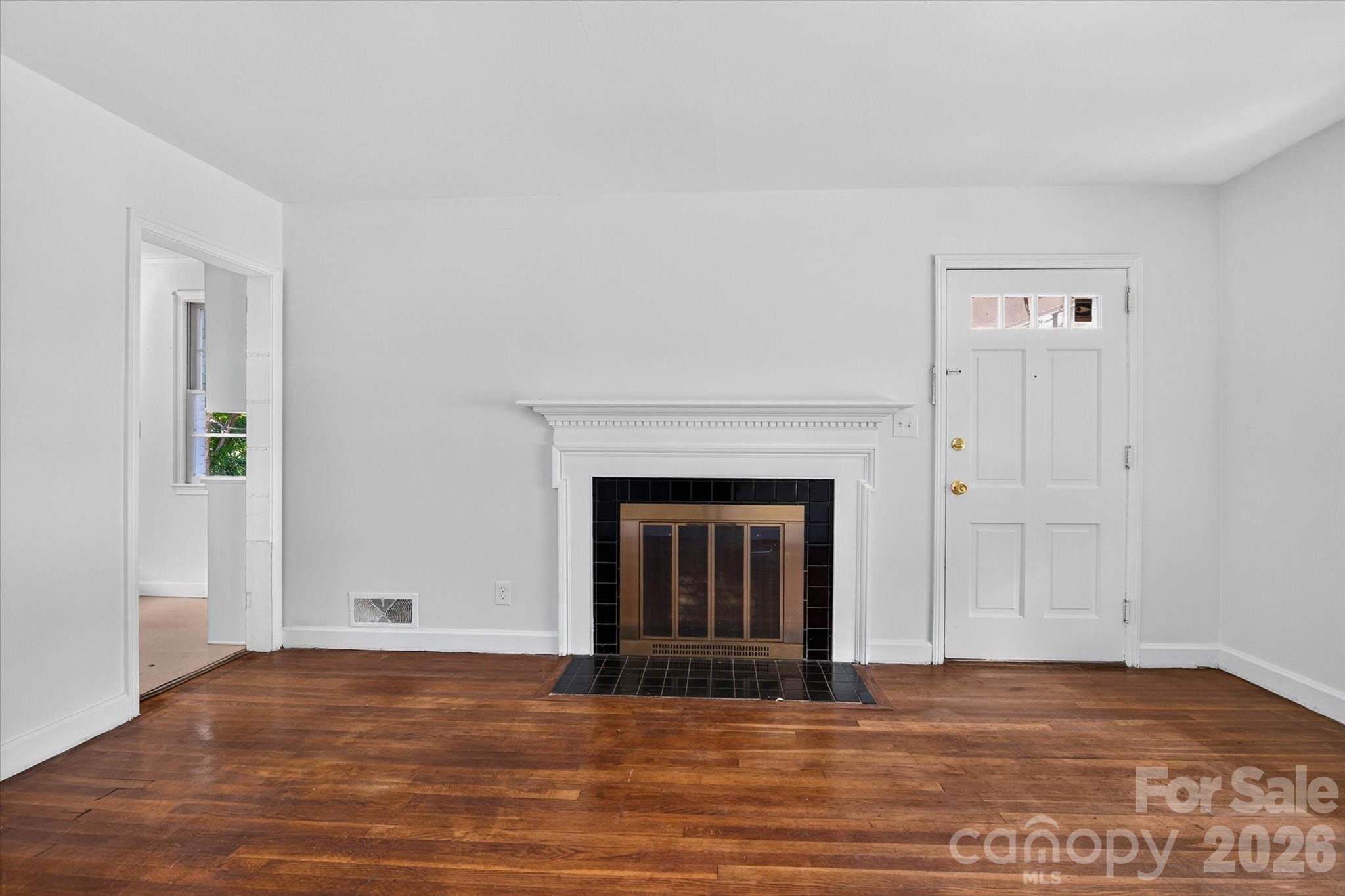 3353 Eastwood Drive