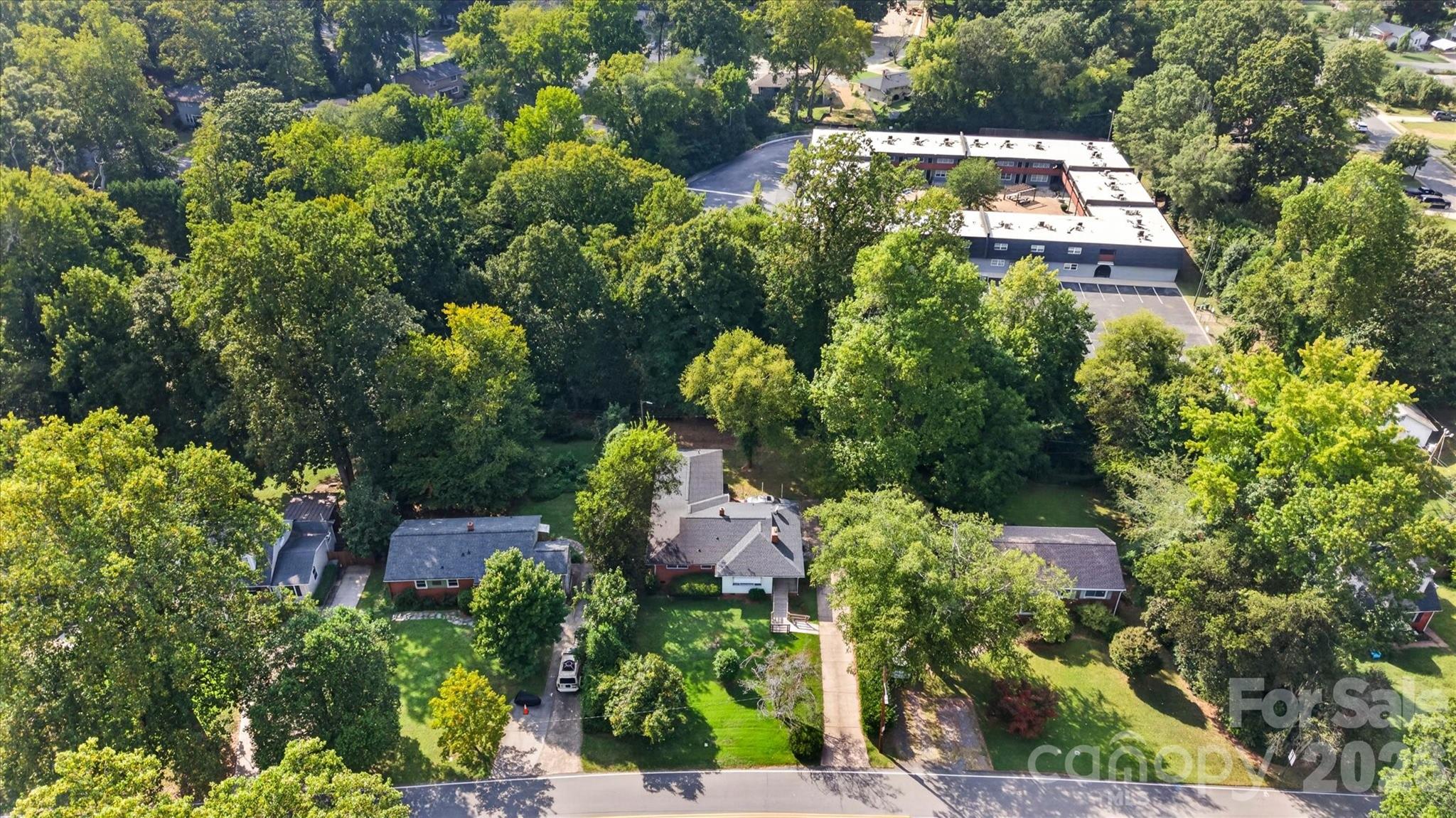 3353 Eastwood Drive
