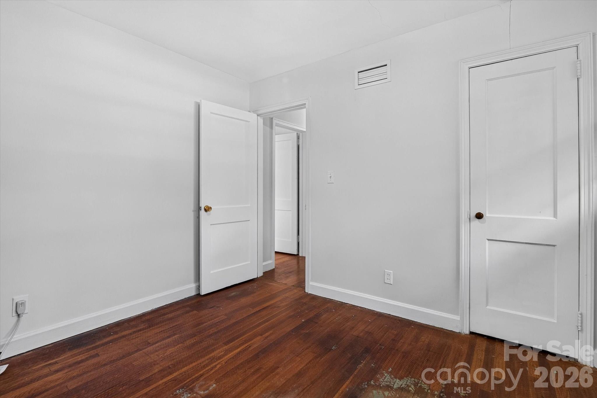 3353 Eastwood Drive