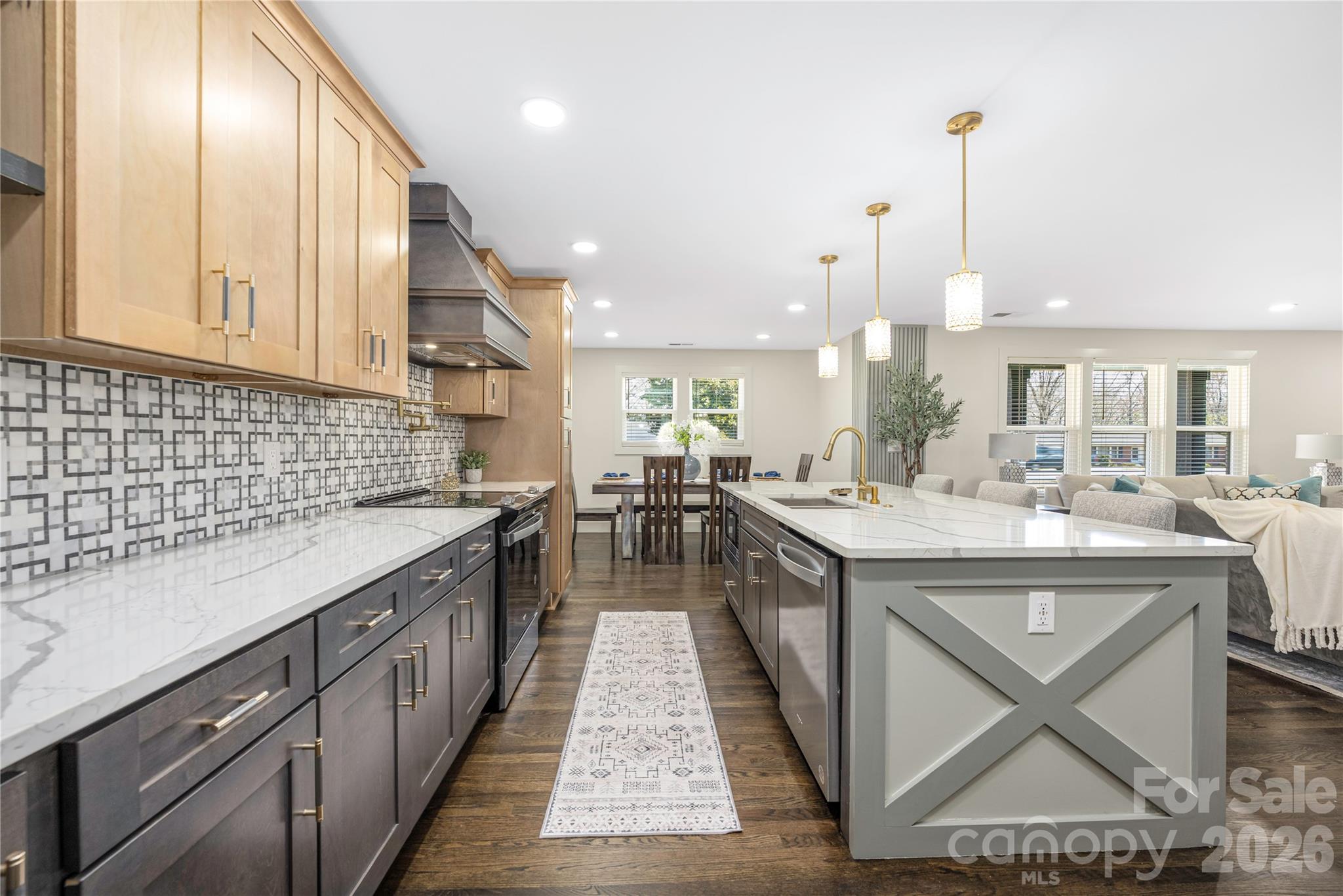1713 Davis Park Road