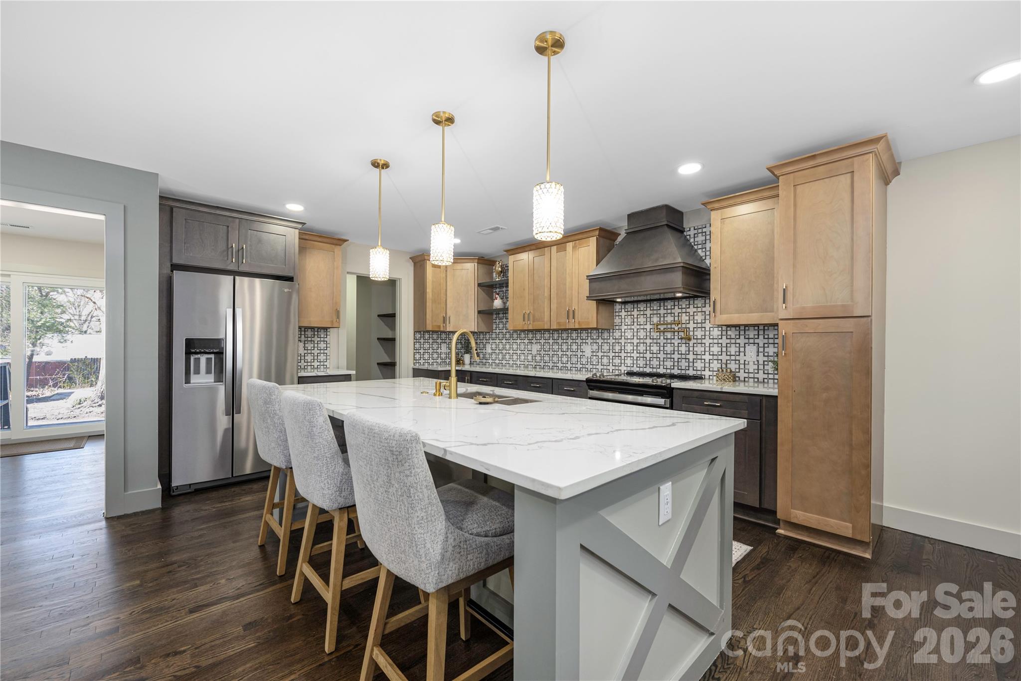 1713 Davis Park Road