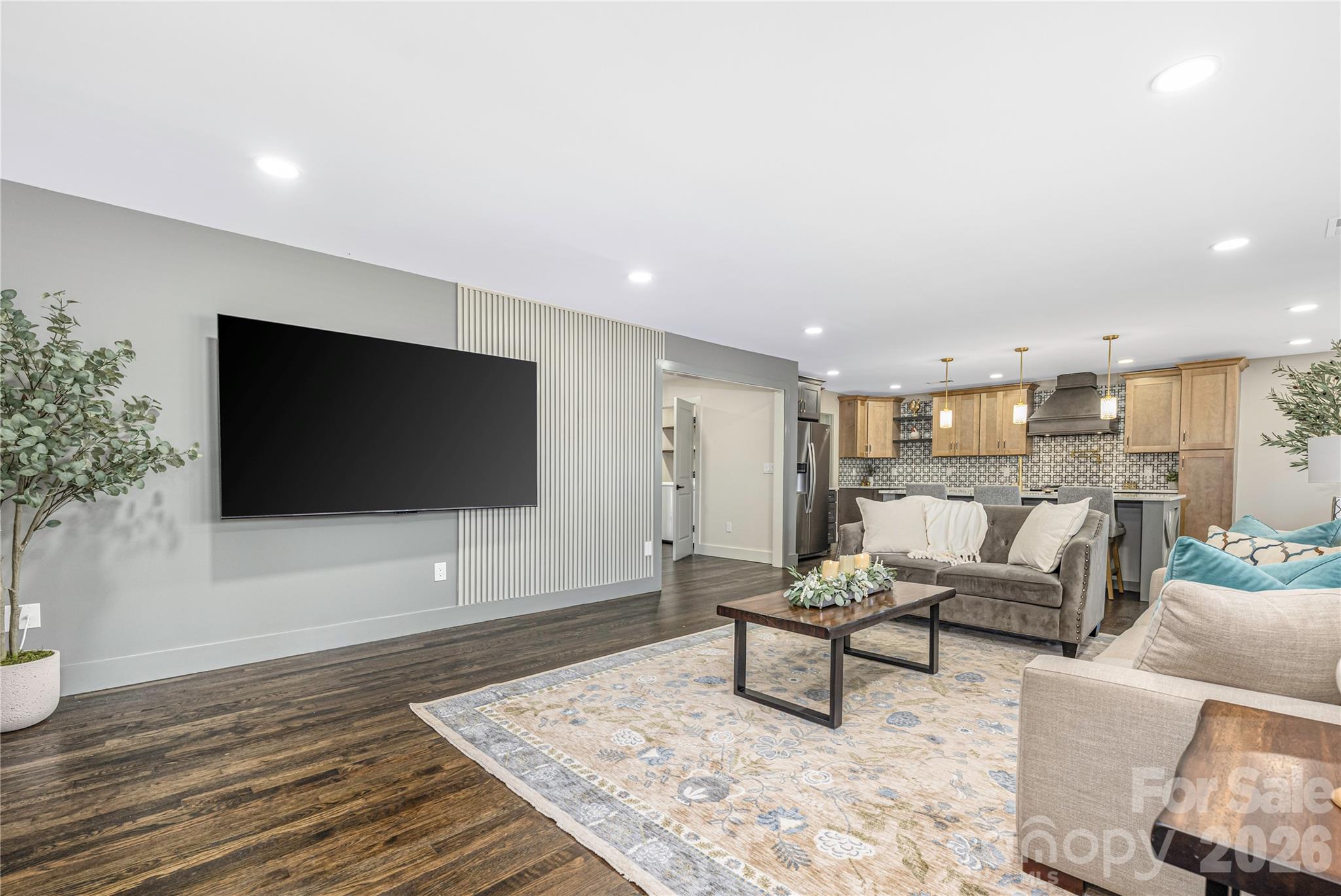 1713 Davis Park Road