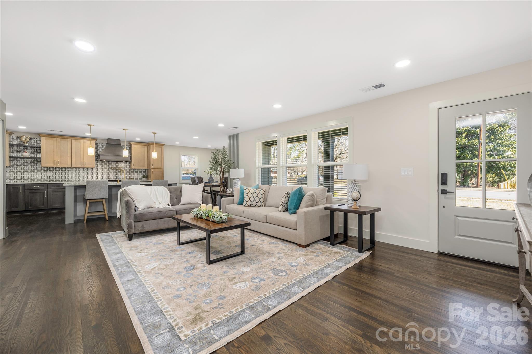 1713 Davis Park Road