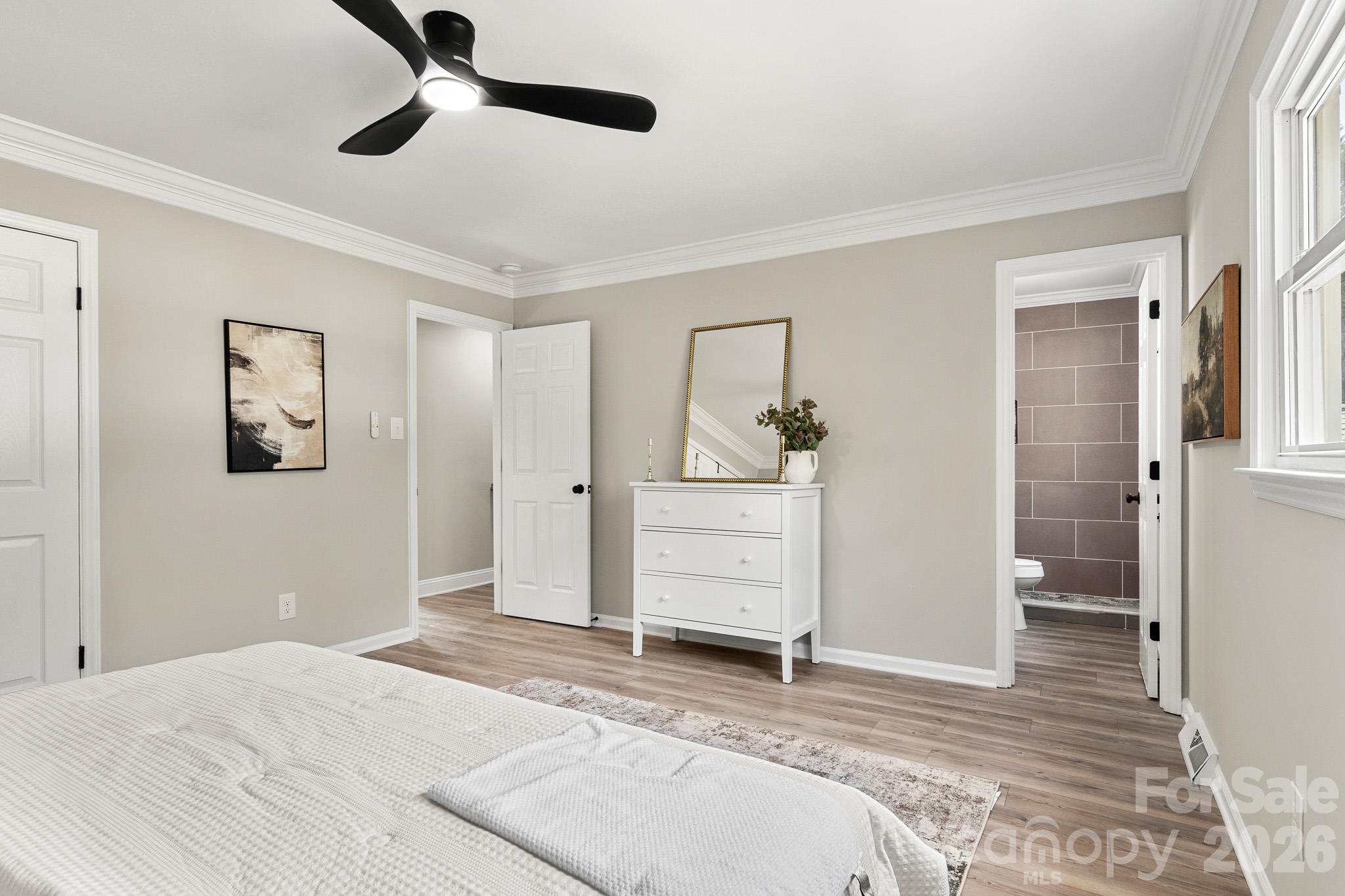309 Catawba Circle N