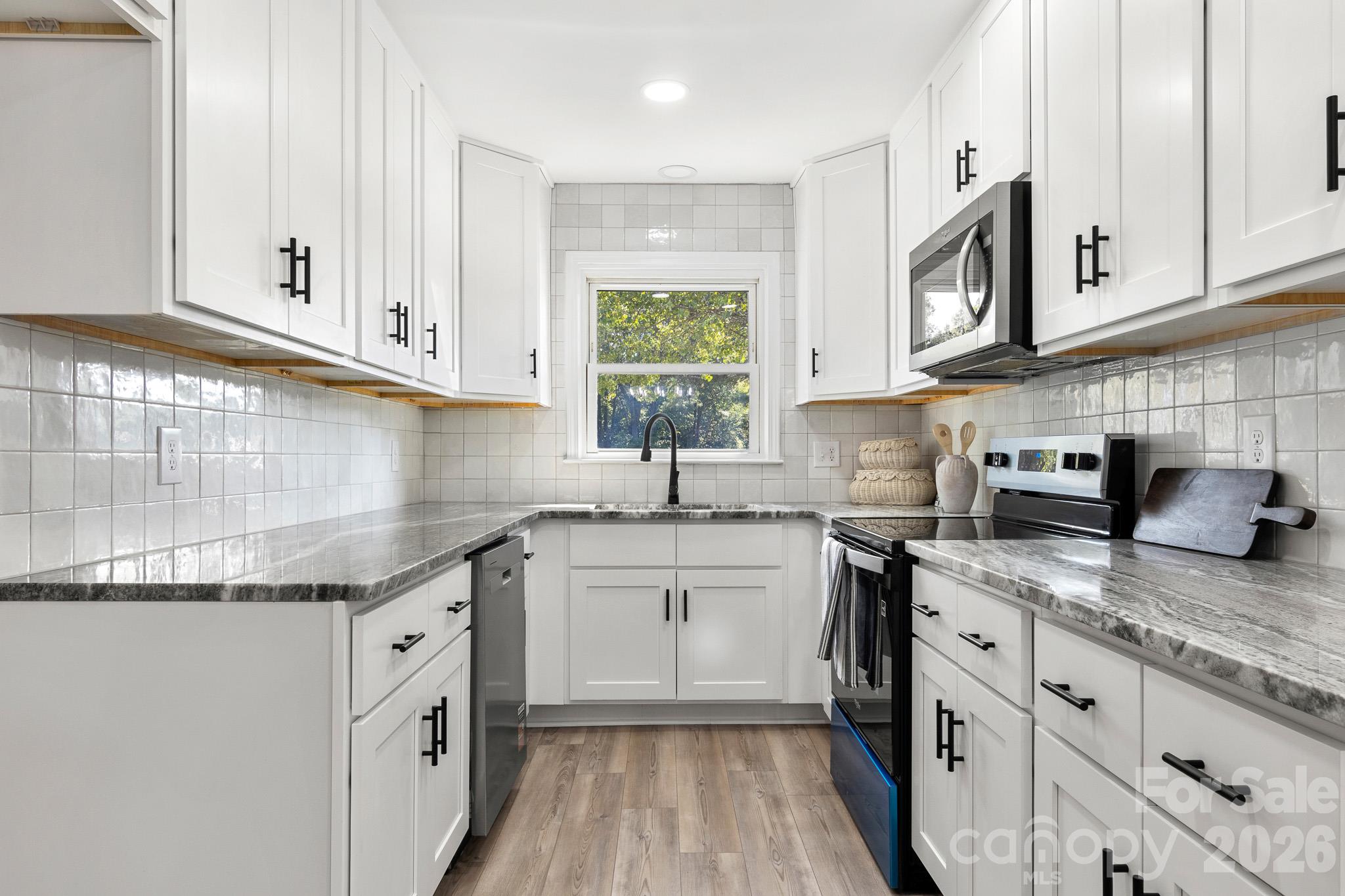 309 Catawba Circle N