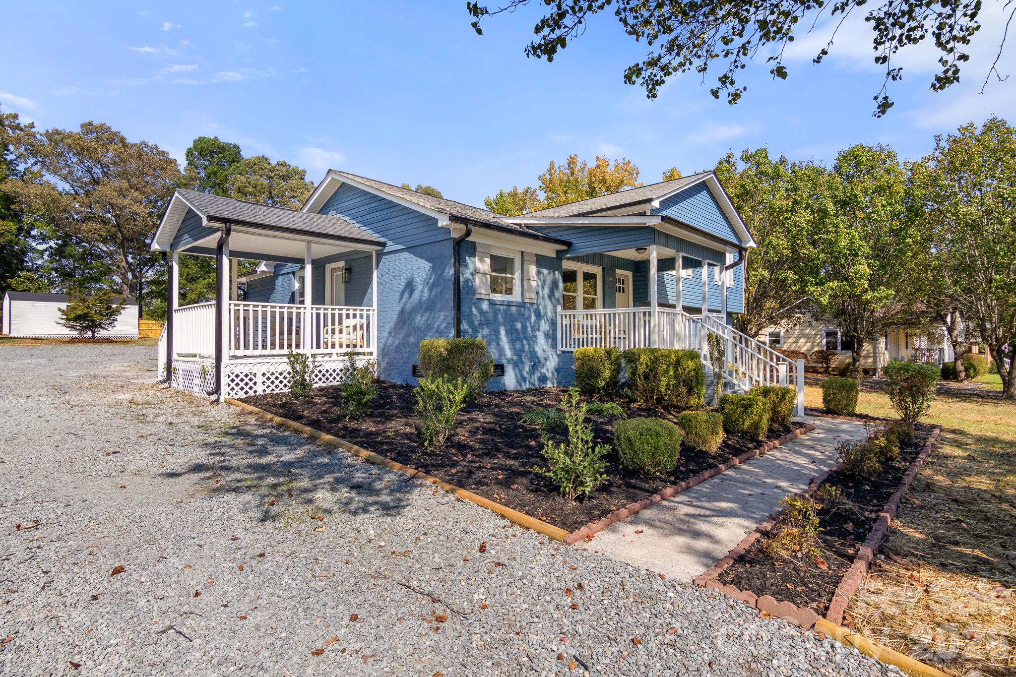 309 Catawba Circle N