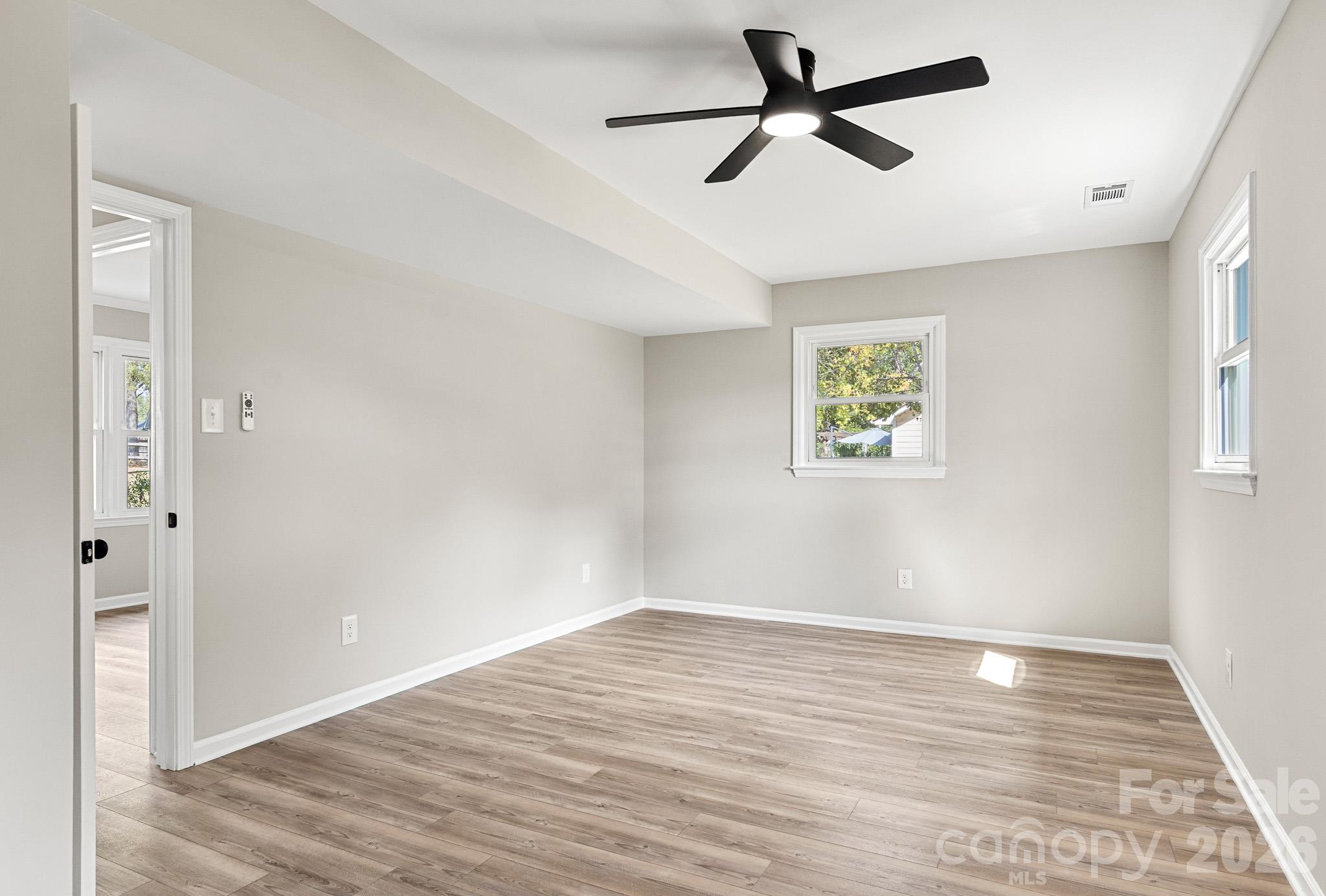 309 Catawba Circle N