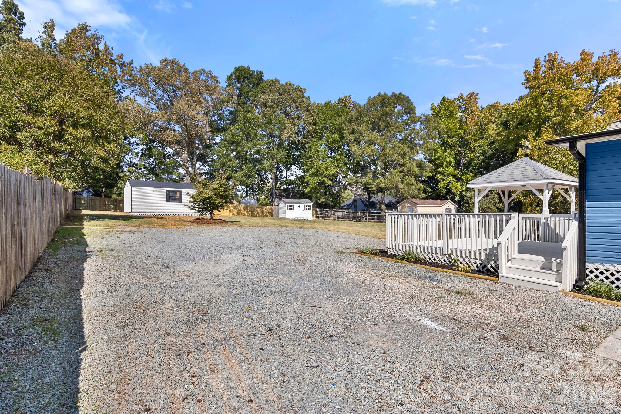 309 Catawba Circle N